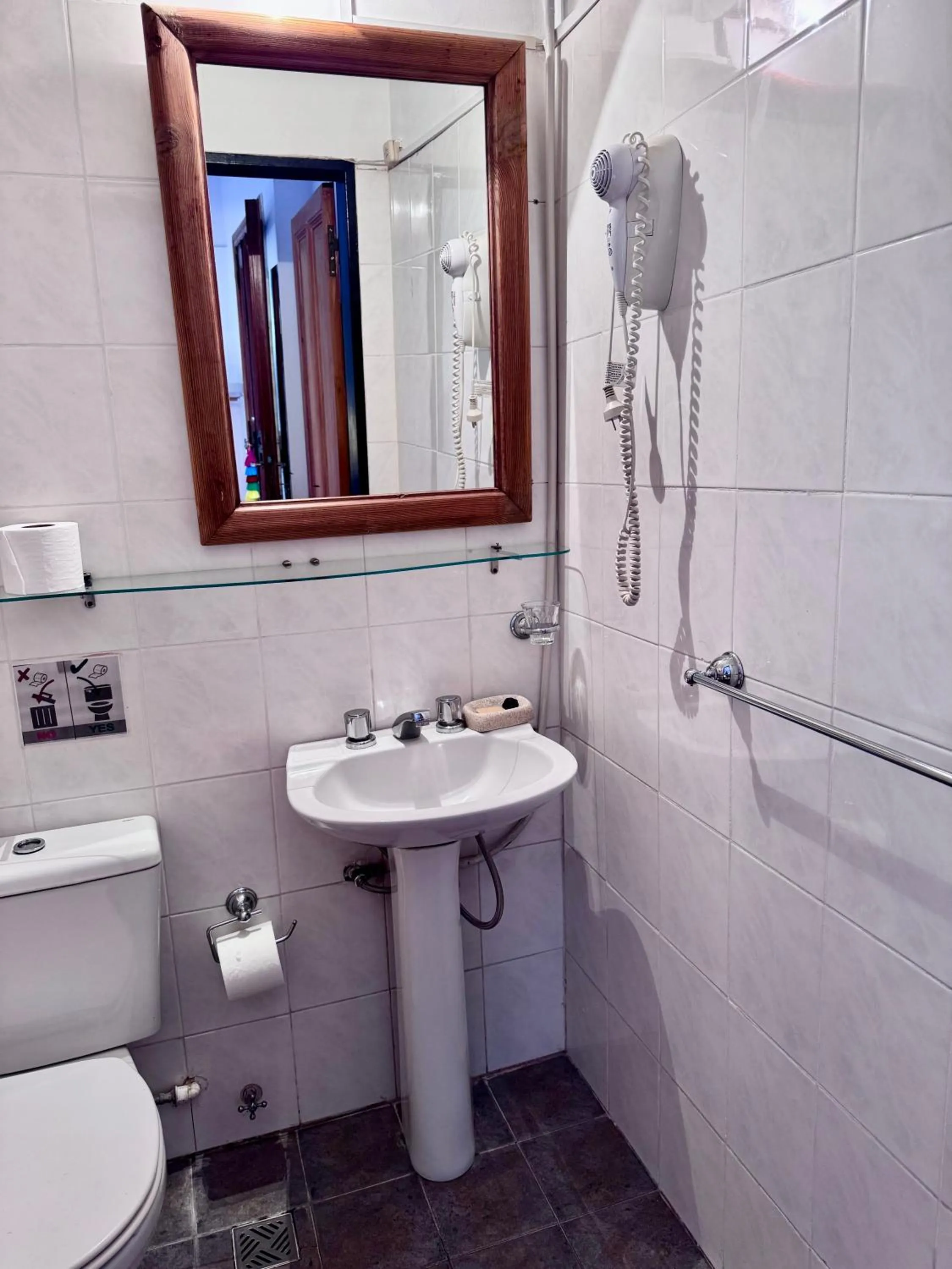 Bathroom in Lina's Tango Guesthouse