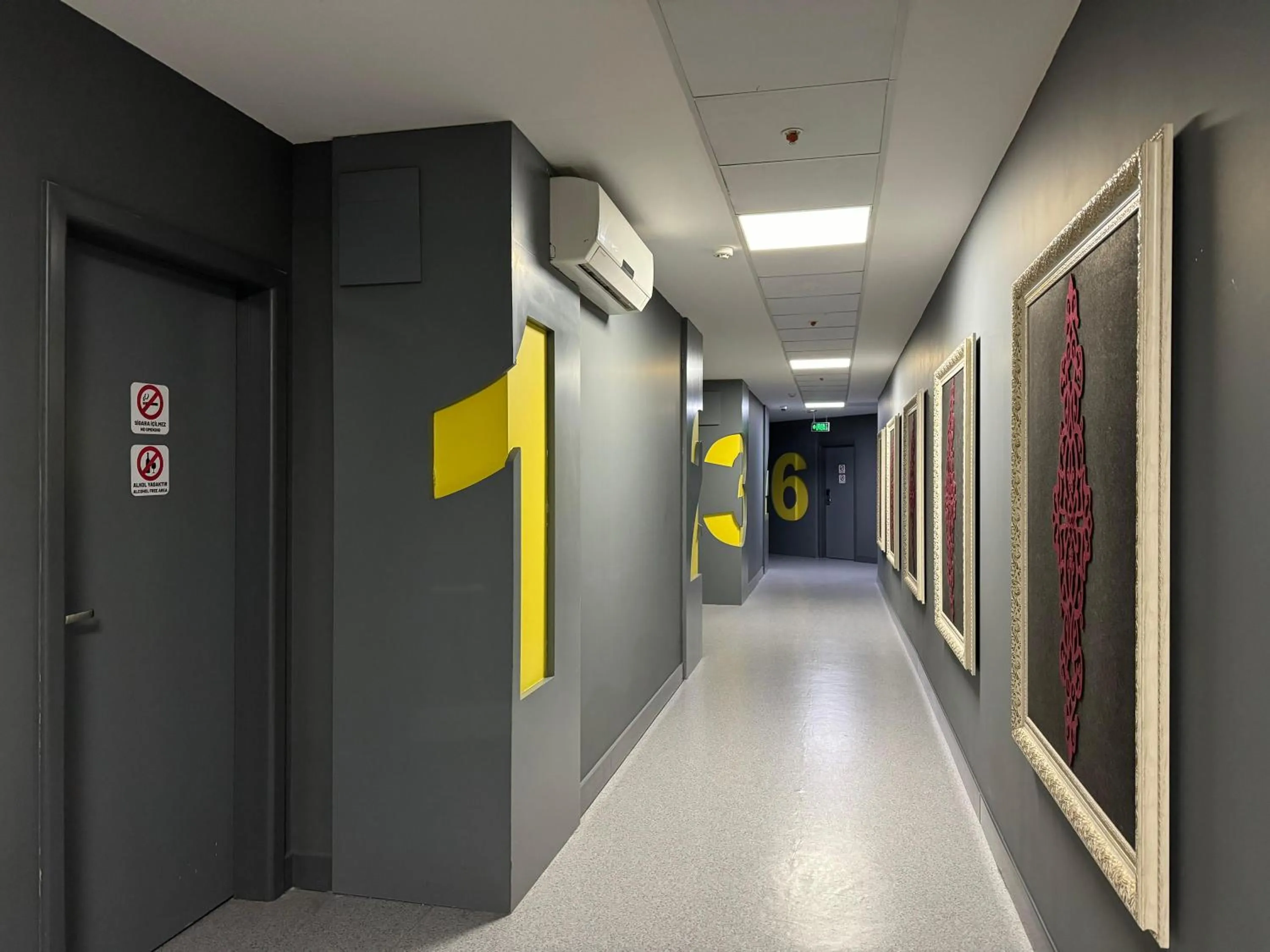 Property building in Aderans Hotel