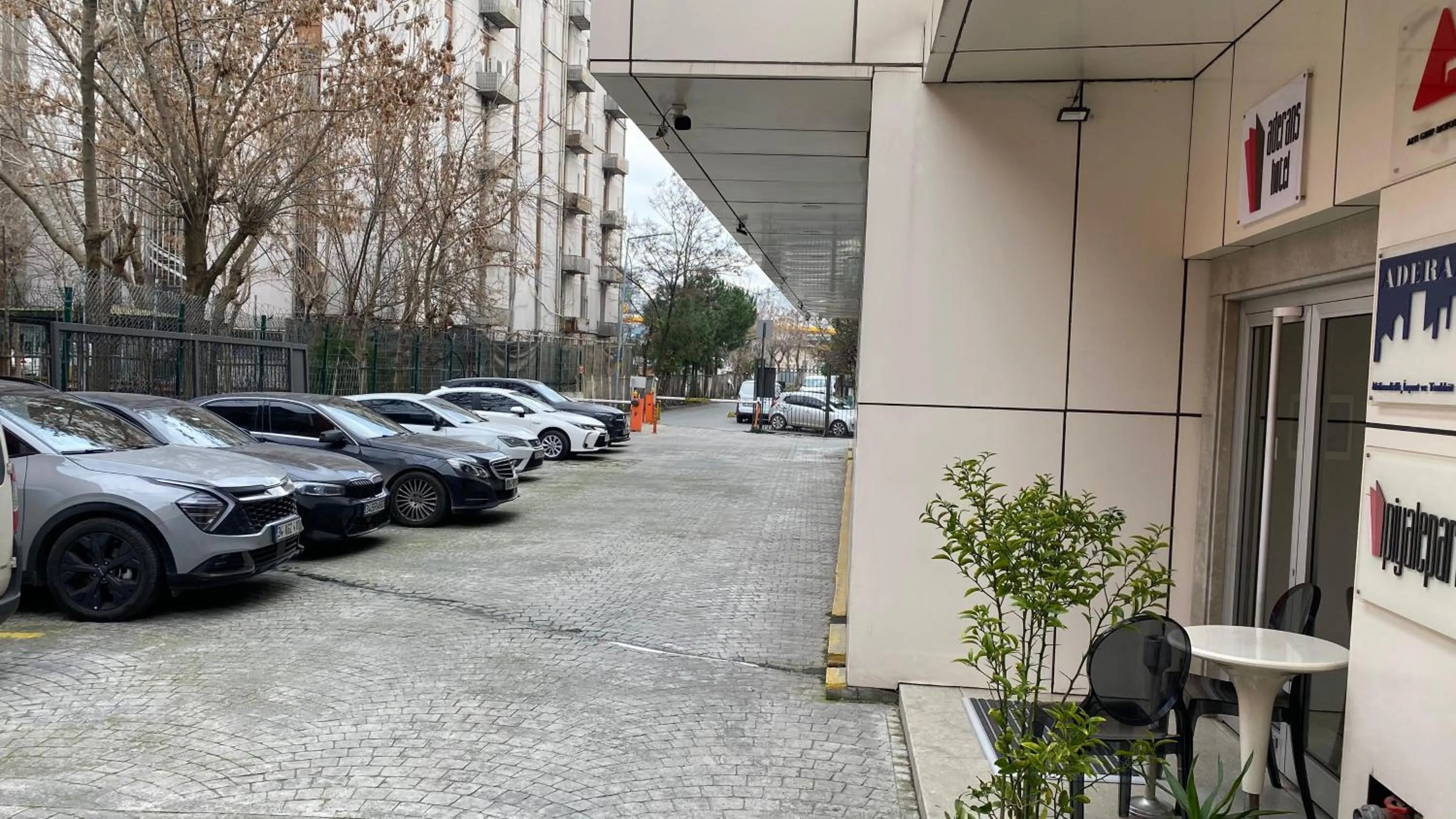 Property building in Aderans Hotel