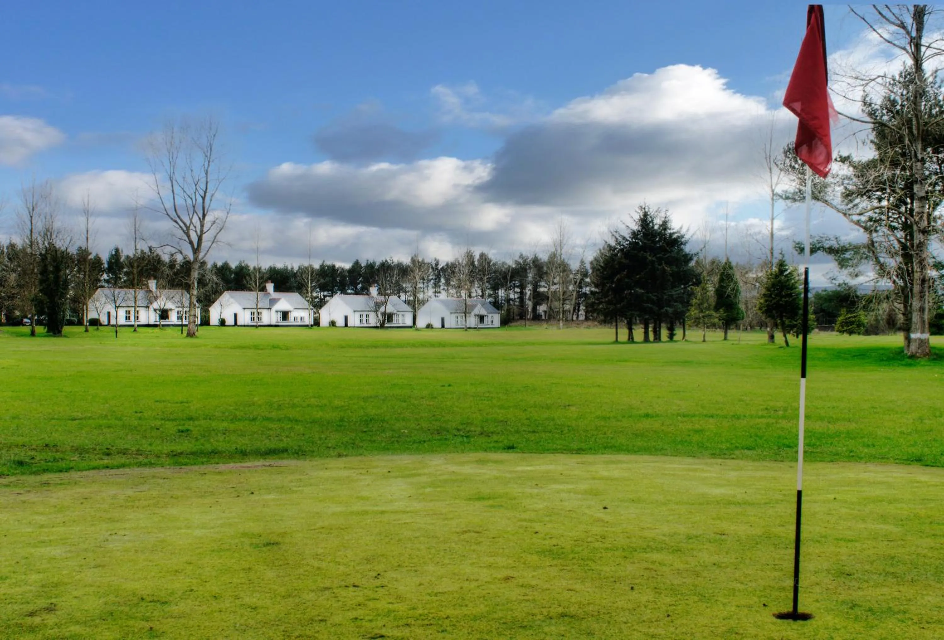 Golfcourse in Brown Trout Golf & Country Inn