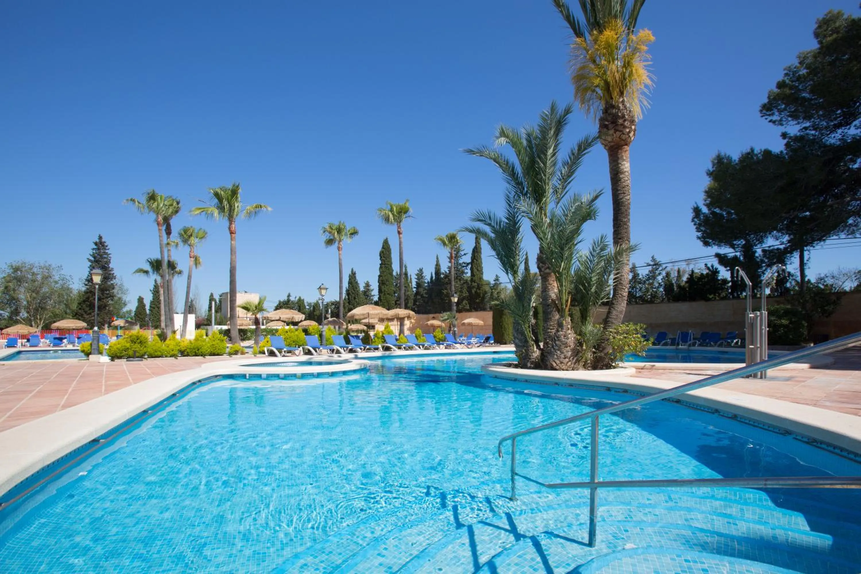 Swimming pool in Hotel Castell dels Hams