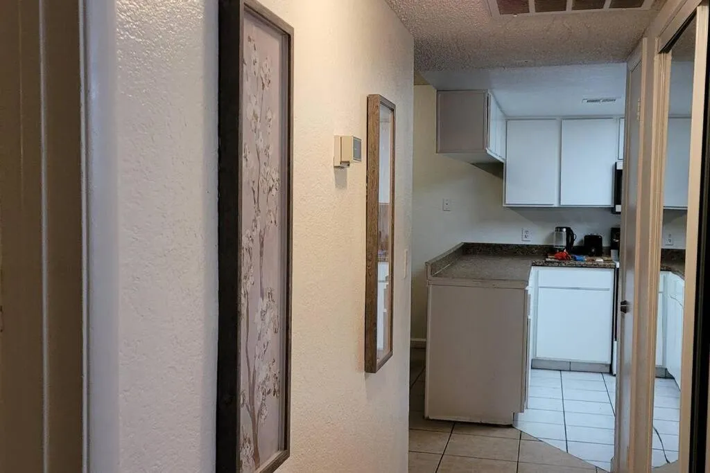 Dream King Bed-2BD-12 min to Strip