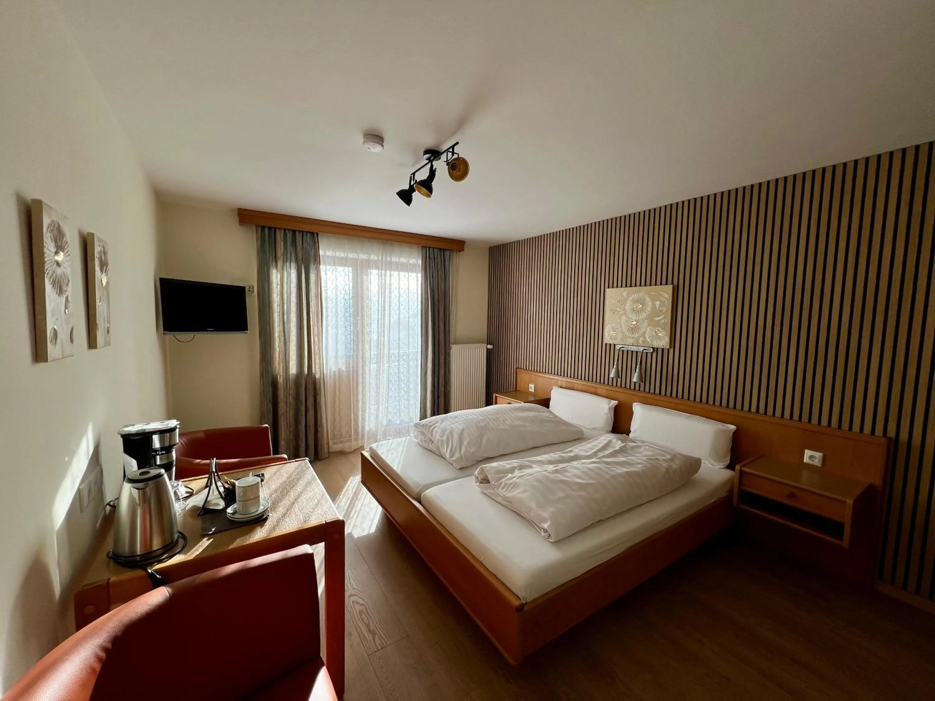 Bed in Aparthotel Hochfeld