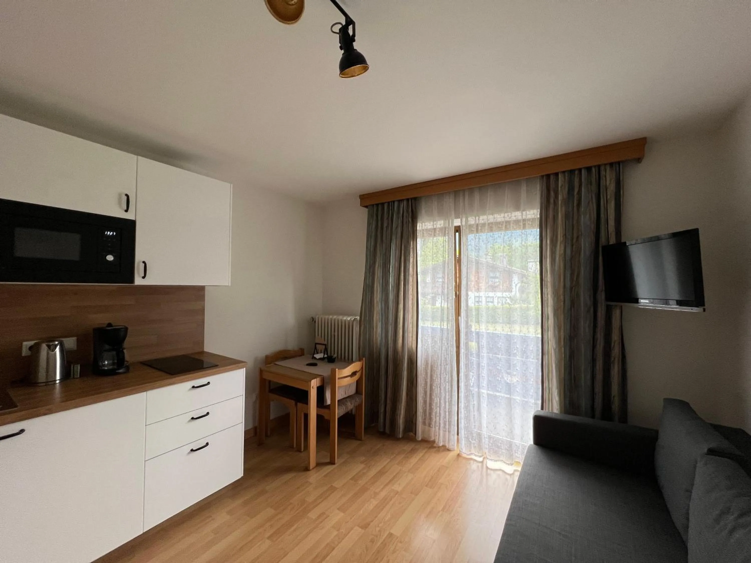 TV and multimedia in Aparthotel Hochfeld