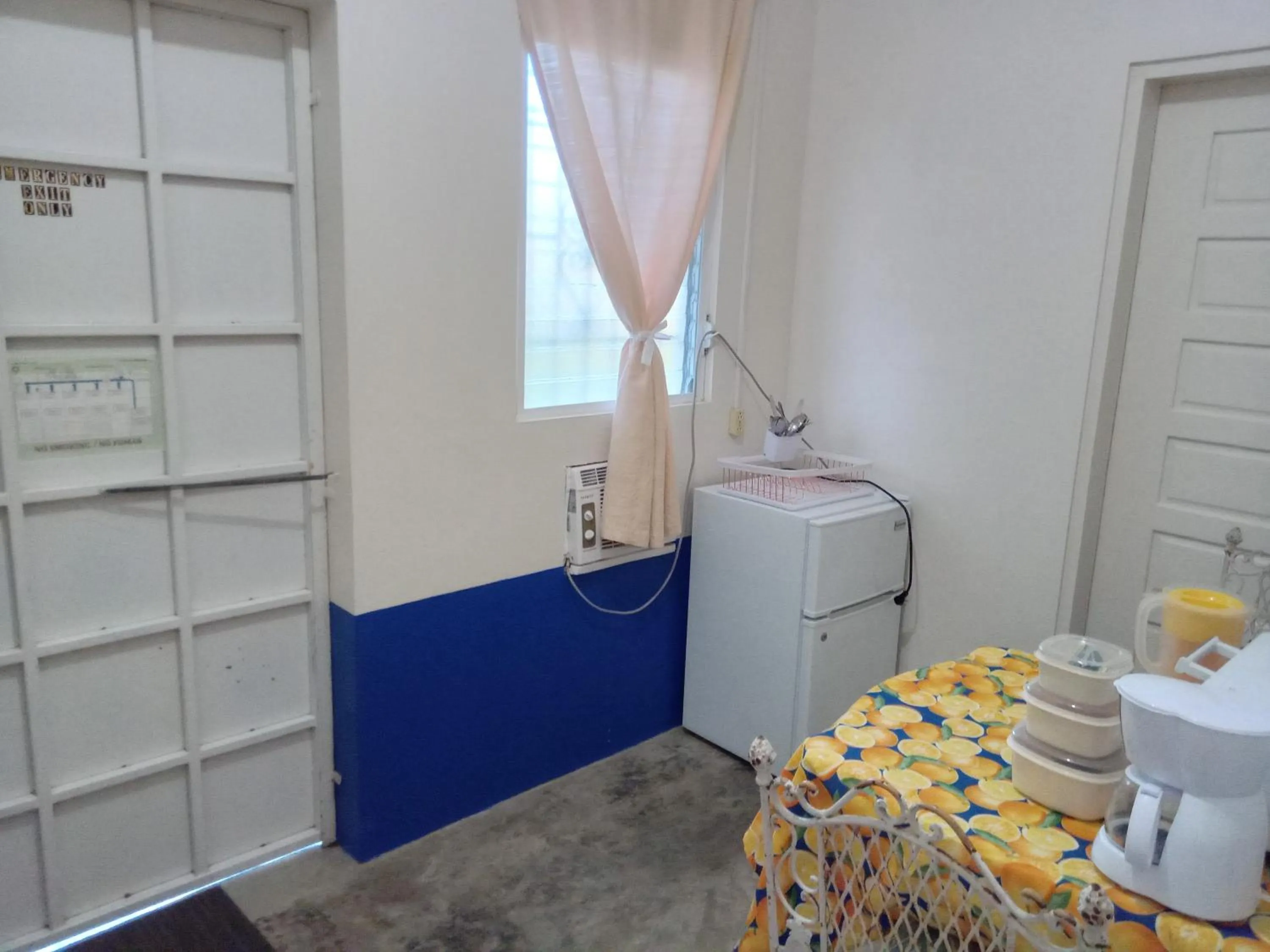 air conditioner in Hacienda Tropical Guest House