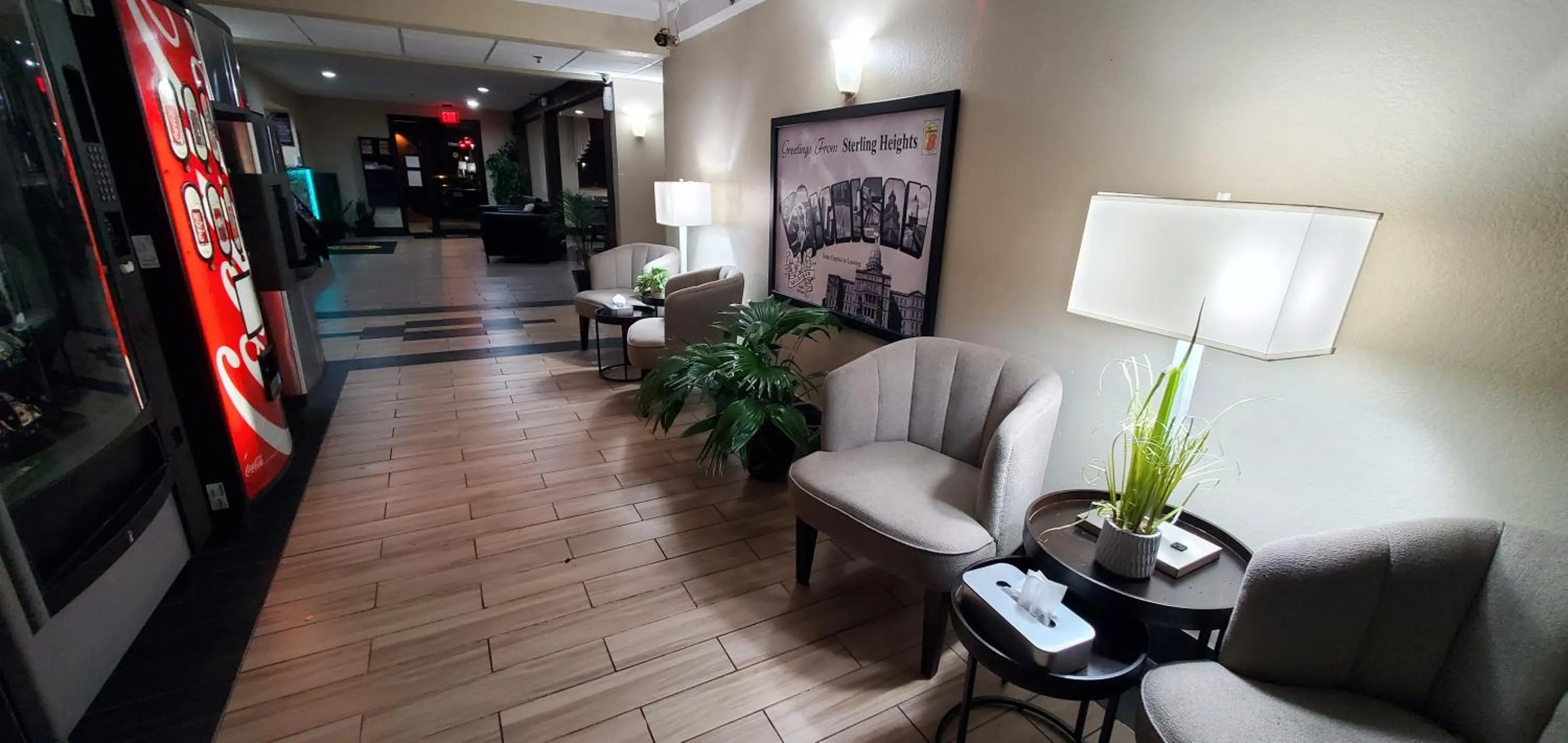 Seating area in Super 8 by Wyndham Sterling Heights/Detroit Area