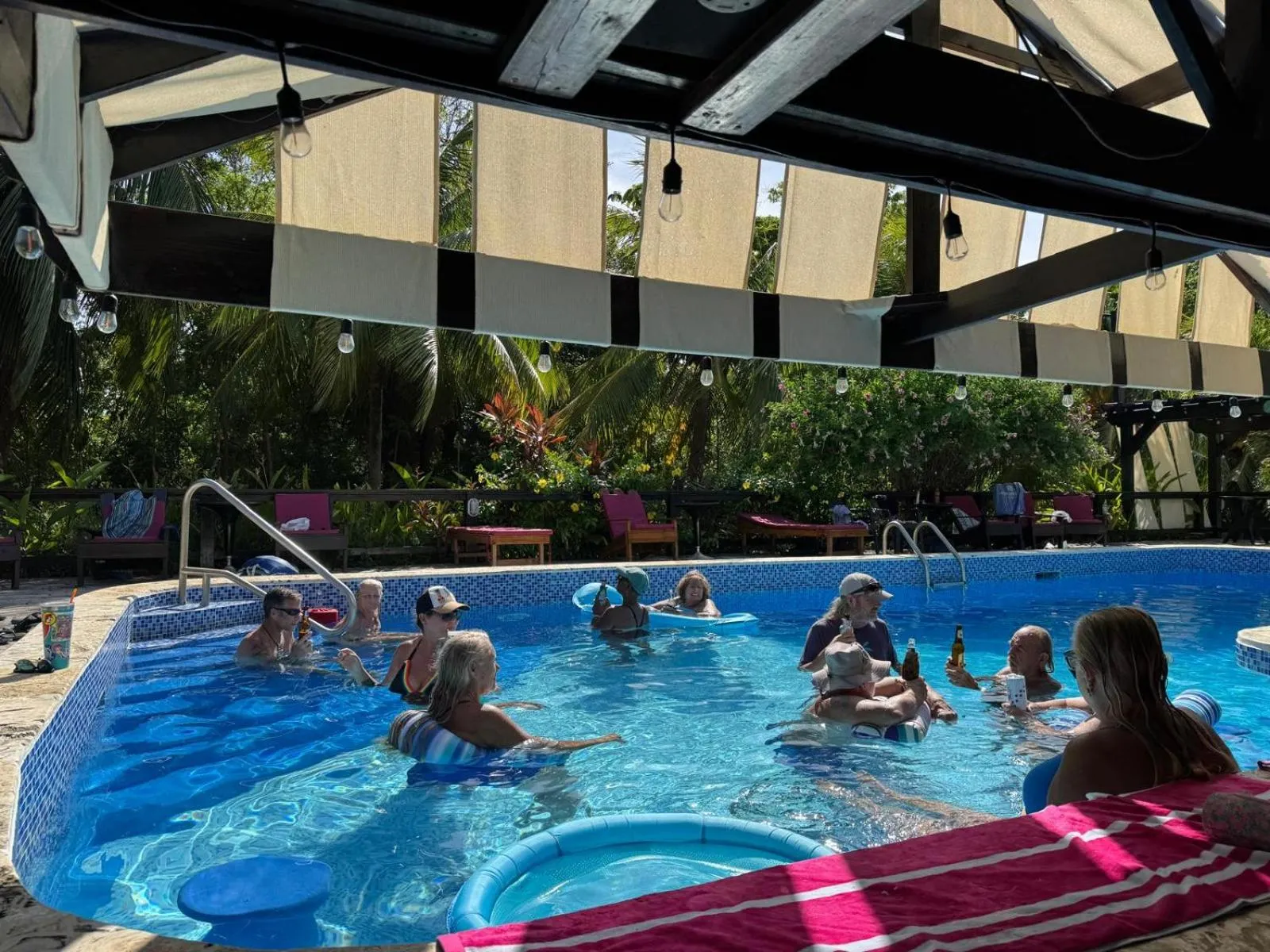 Lounge or bar in Guava Grove Resort & Villas