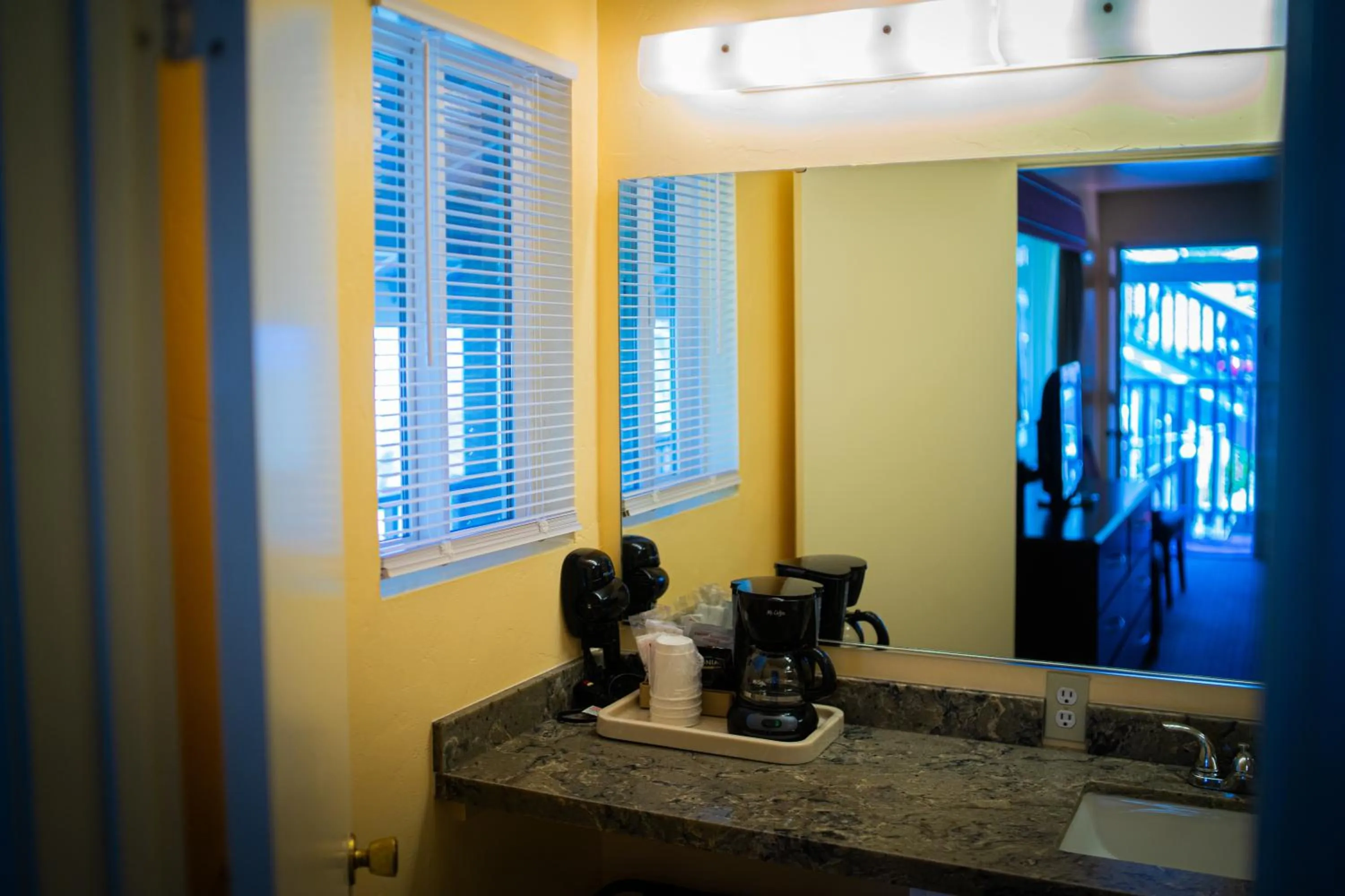 Bathroom in Yosemite Gateway Motel