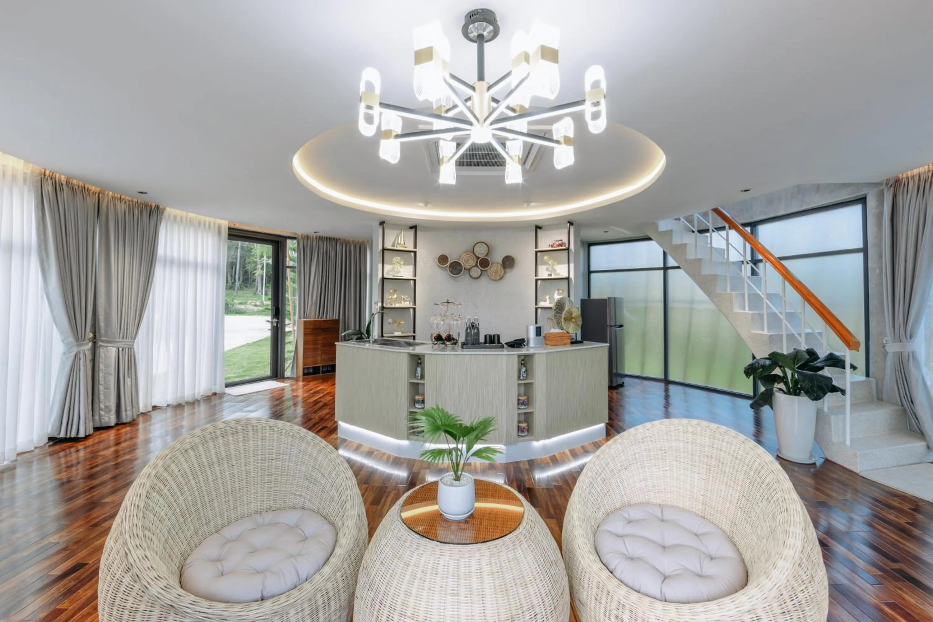 Living room in Bird Nest Villas by Mafiya