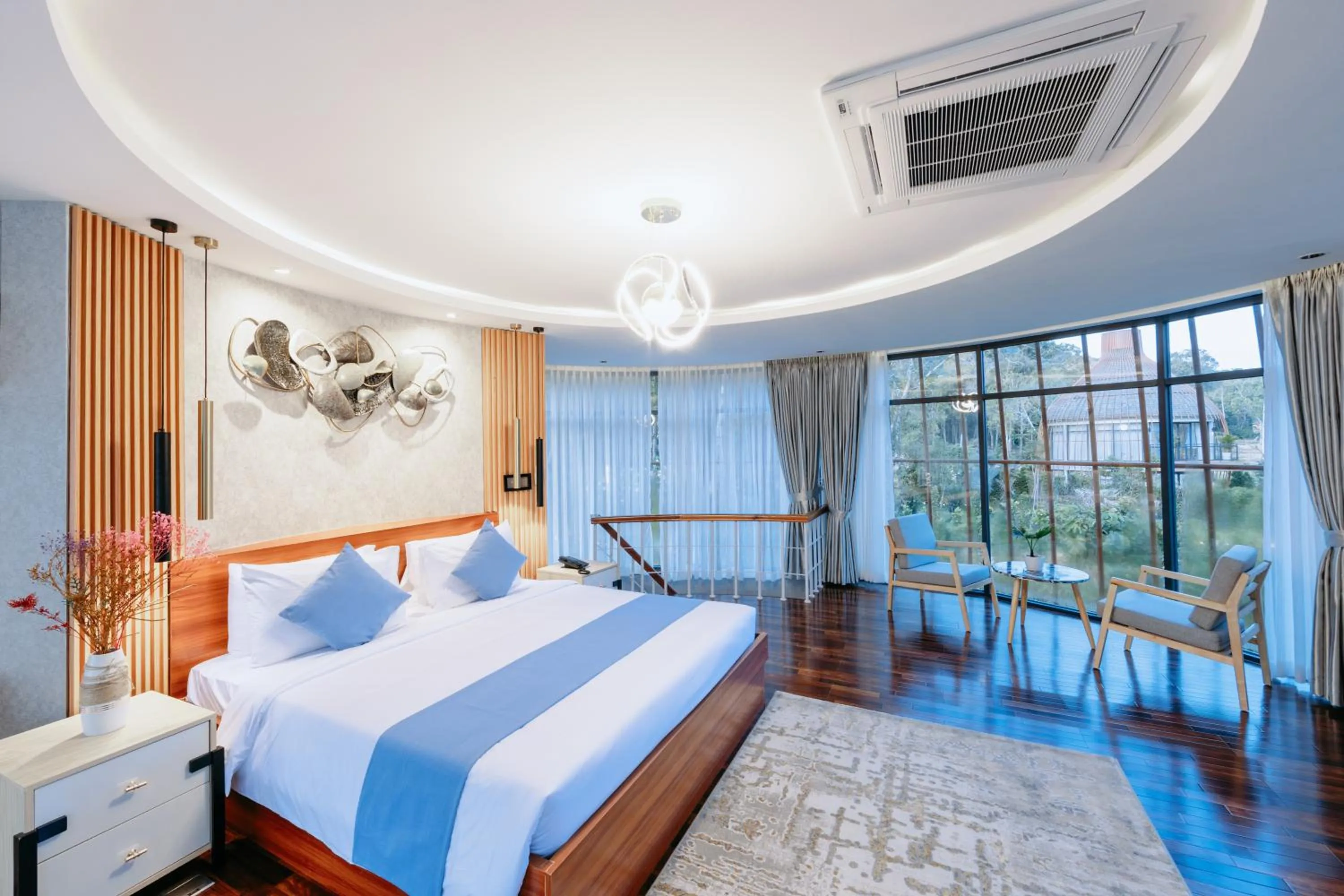 Bedroom, Bed in Bird Nest Villas by Mafiya