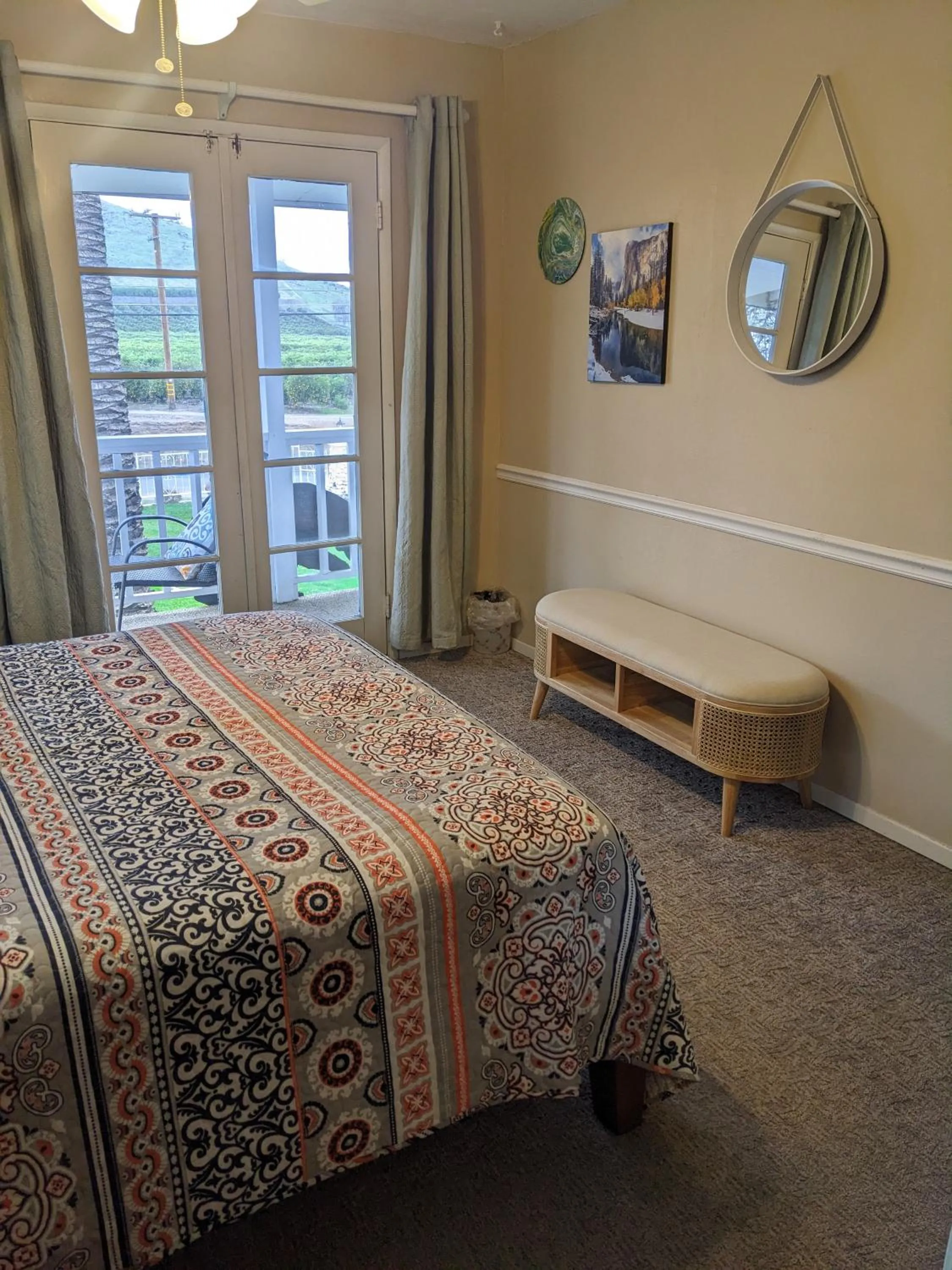 View (from property/room), Bed in The Parks Inn