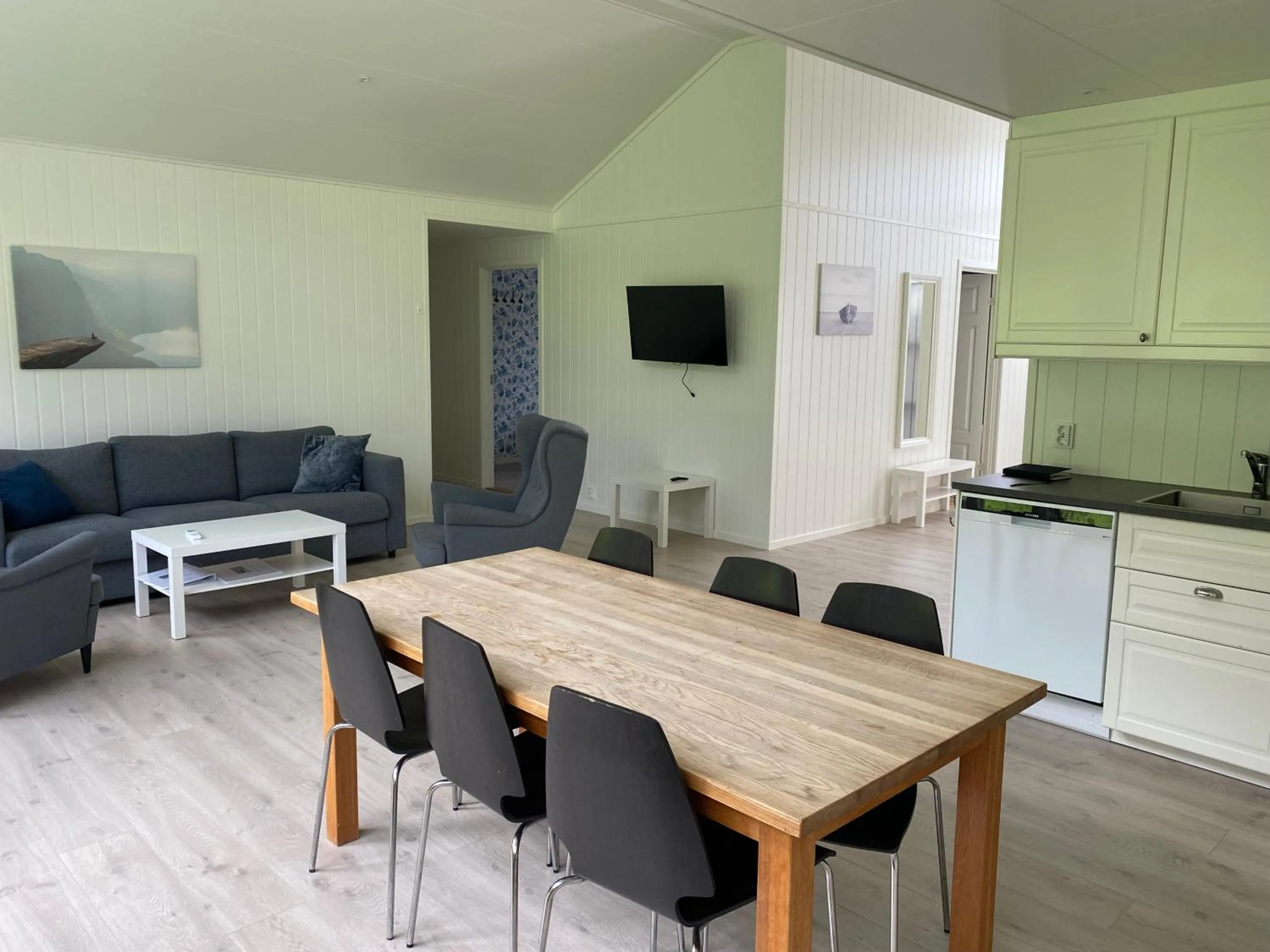 TV and multimedia in Rosendal Apartments Motellet