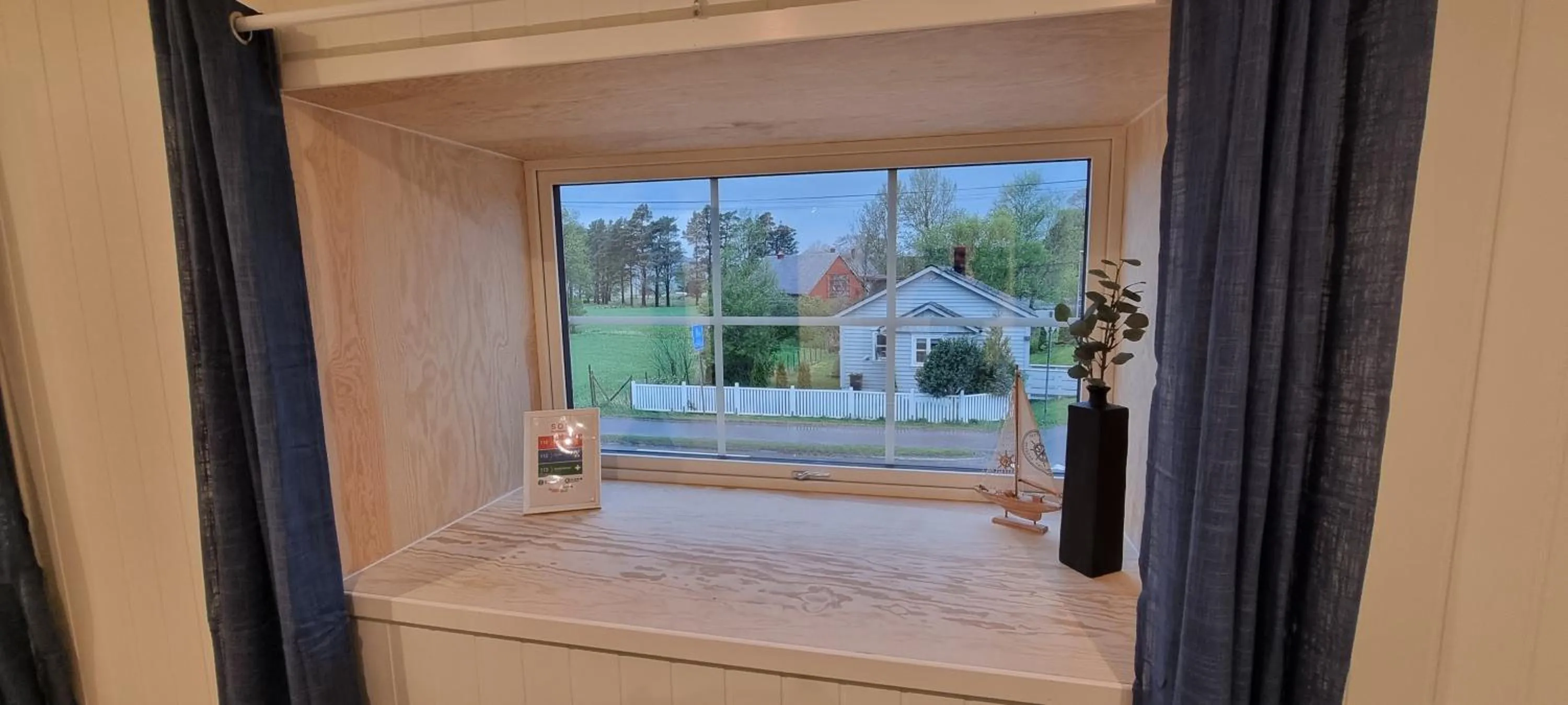 TV and multimedia in Rosendal Apartments Motellet