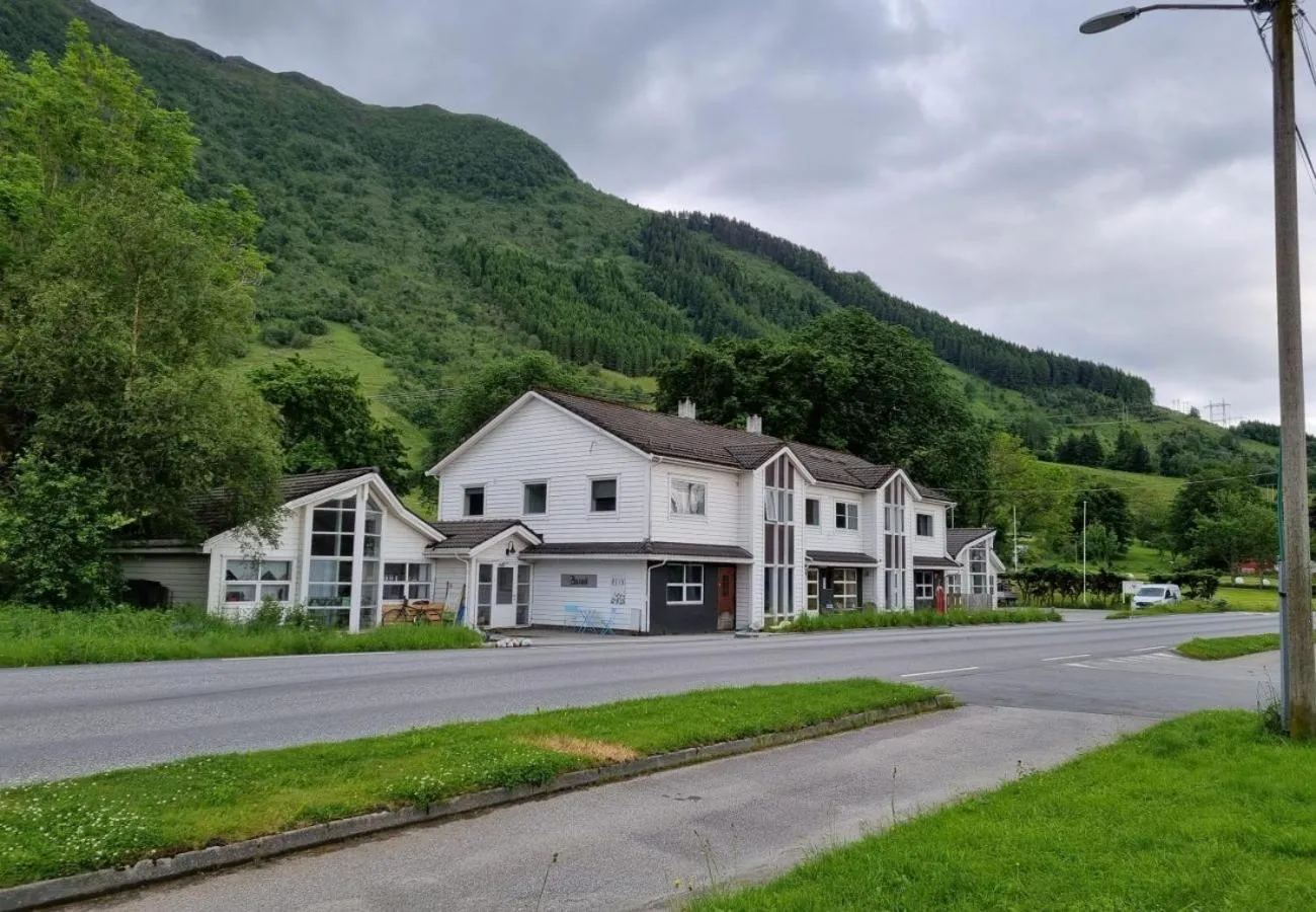 Property building in Rosendal Apartments Motellet