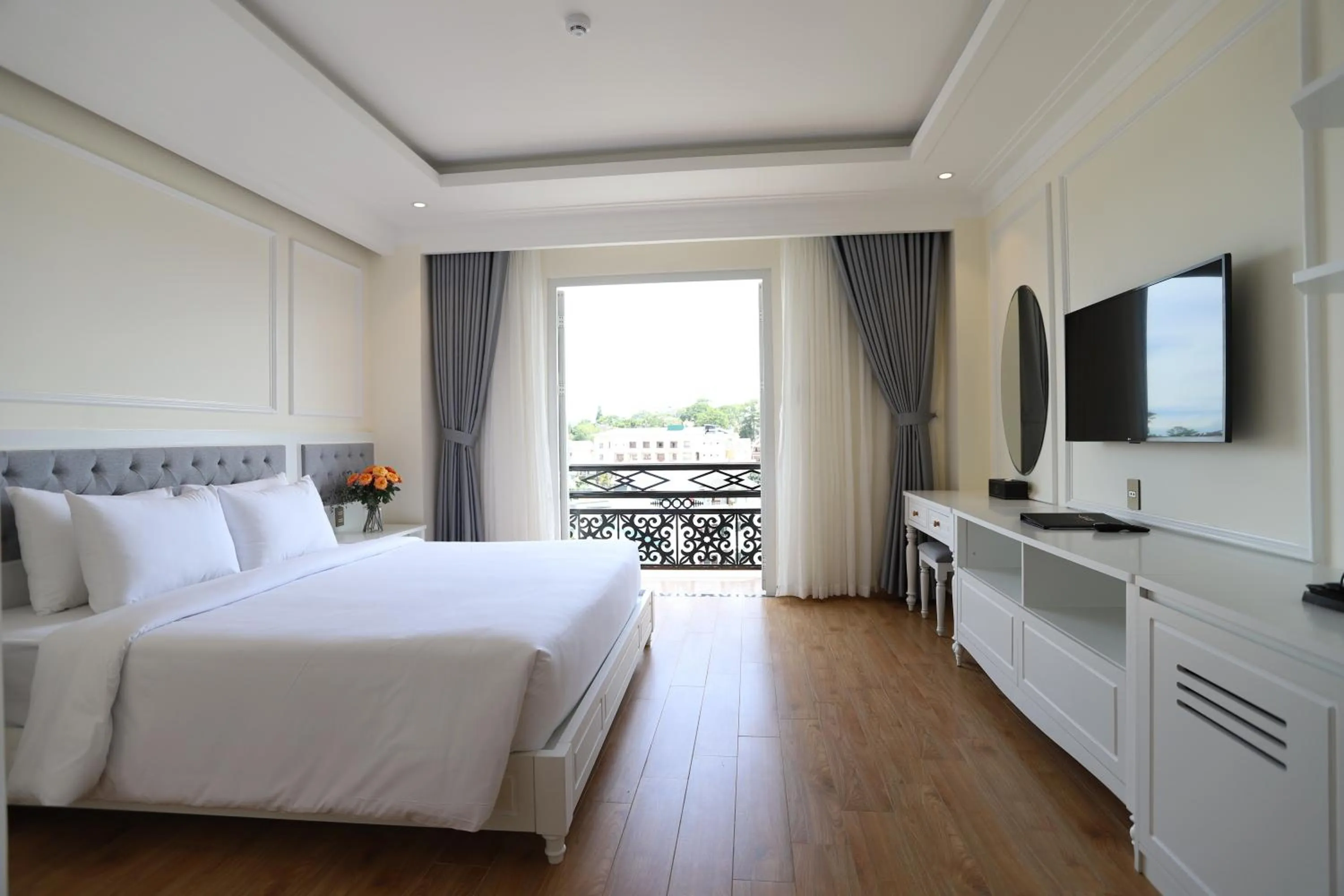 Photo of the whole room, Bed in Le Marais Hotel Dalat
