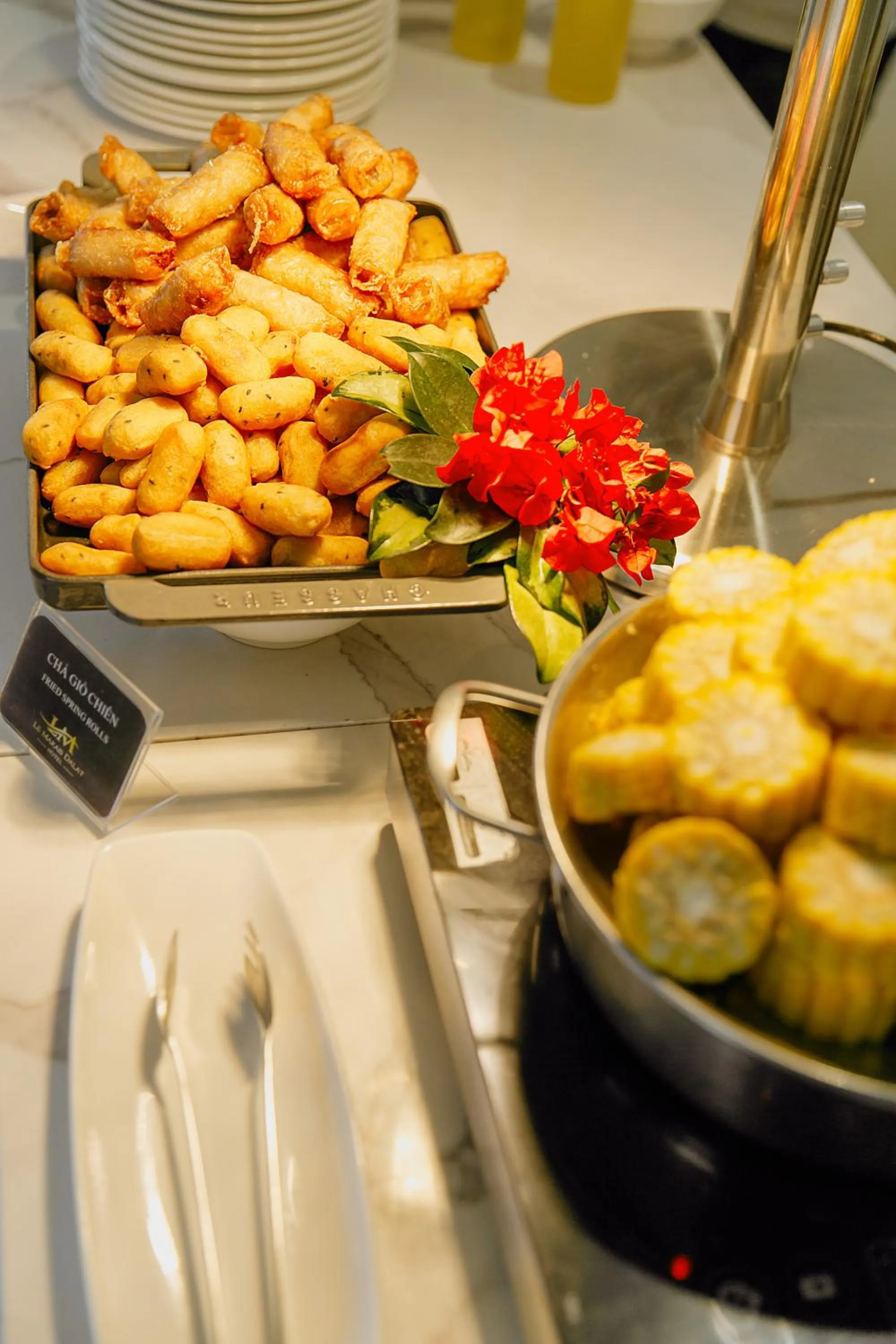 Restaurant/places to eat in Le Marais Hotel Dalat