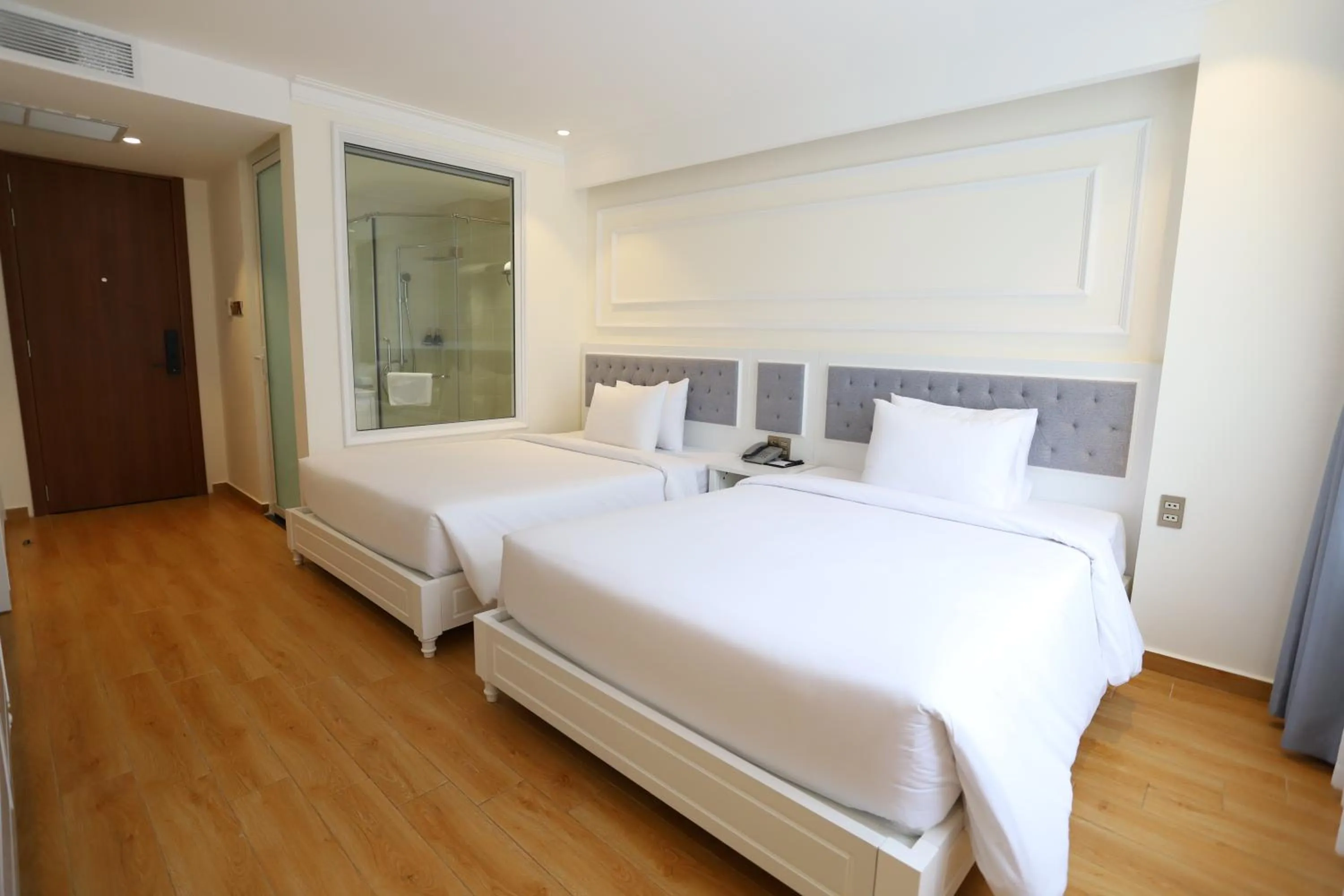 Bed in Le Marais Hotel Dalat