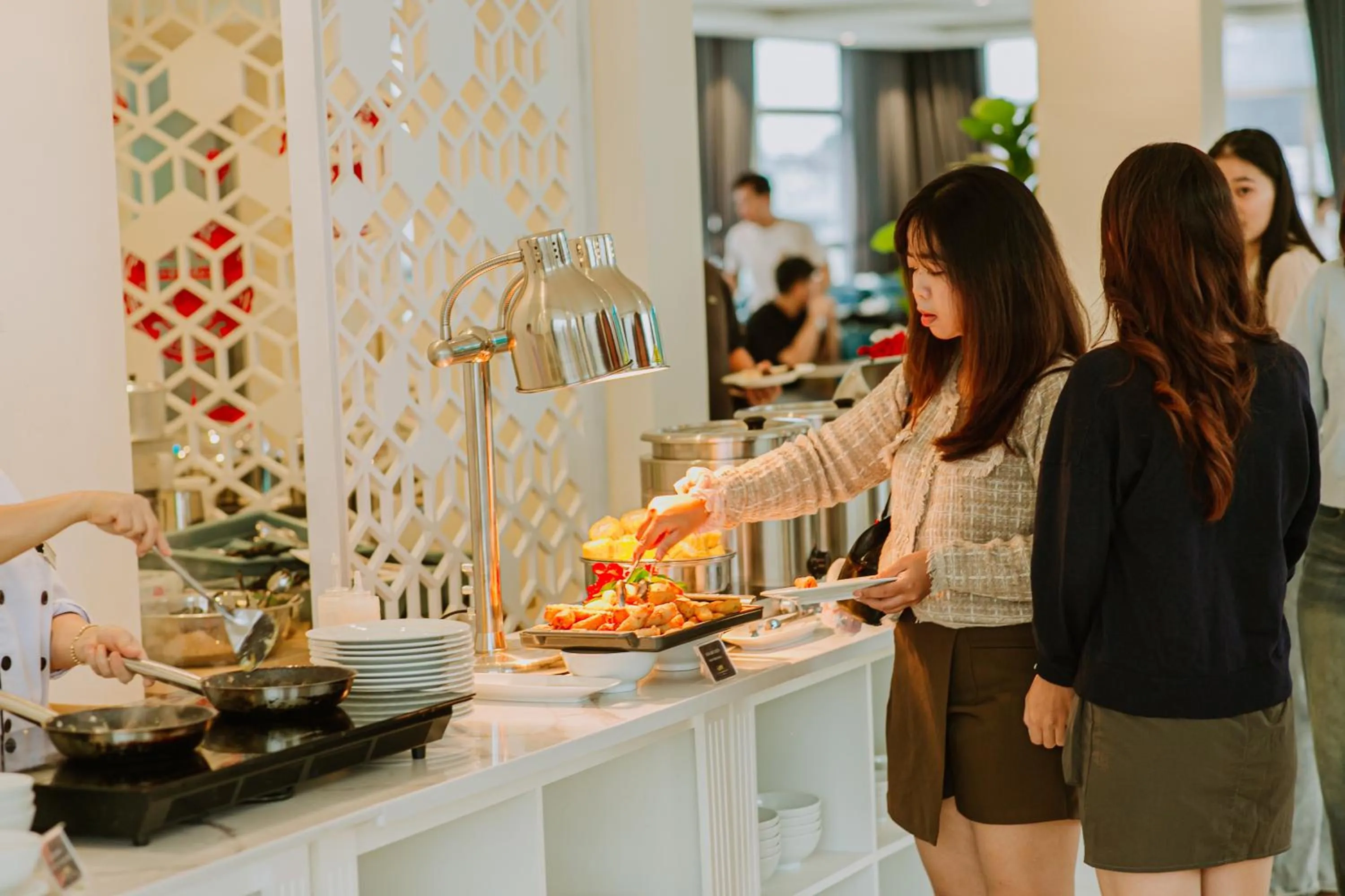 Restaurant/places to eat in Le Marais Hotel Dalat