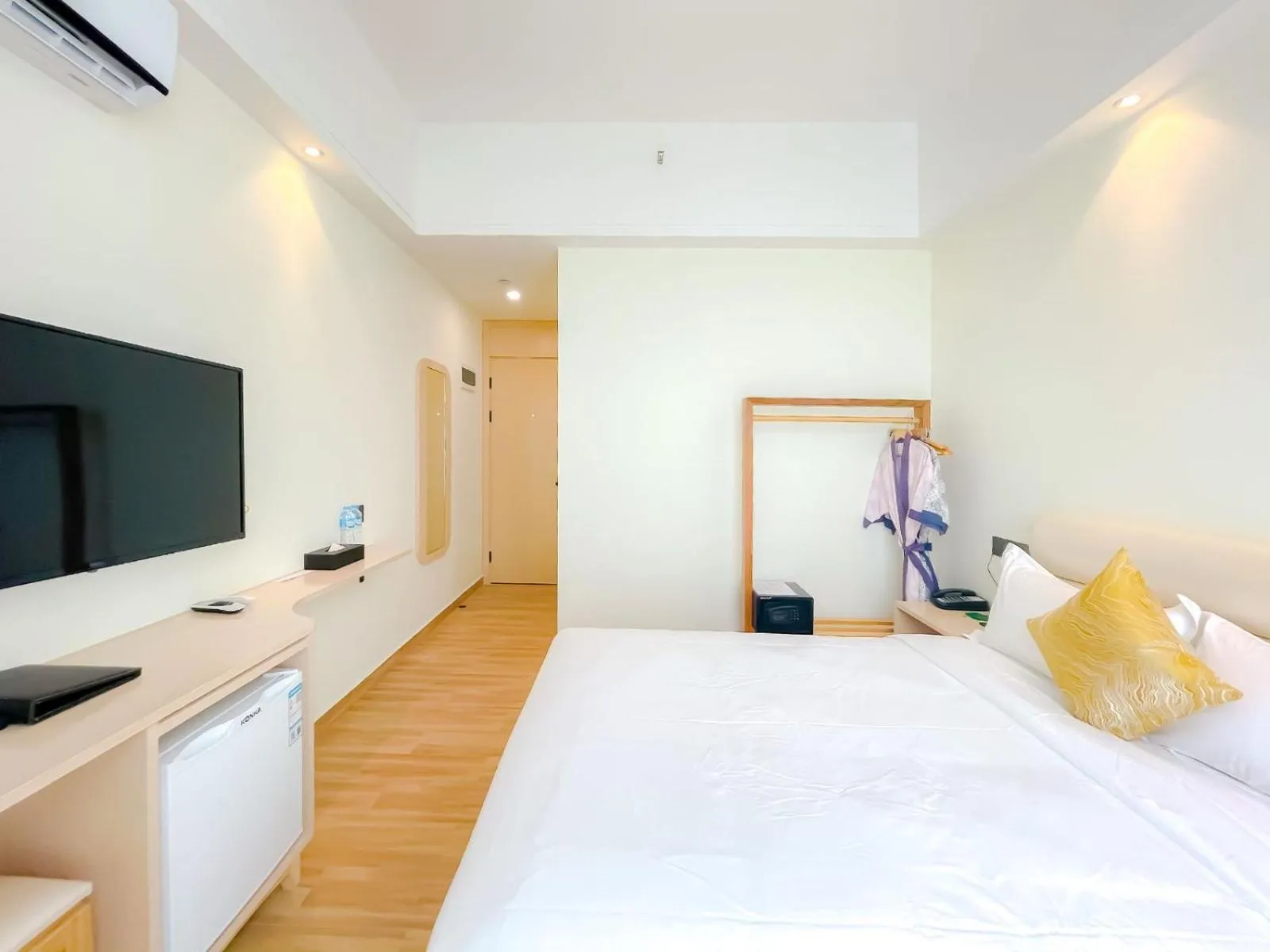 Bed in Landmark Vientiane Life Center