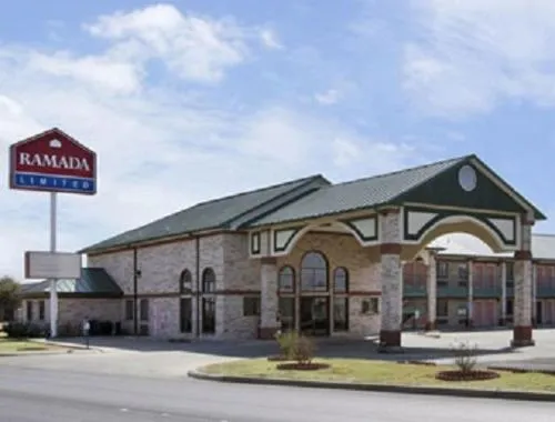 Property building in Ramada Limited San Angelo
