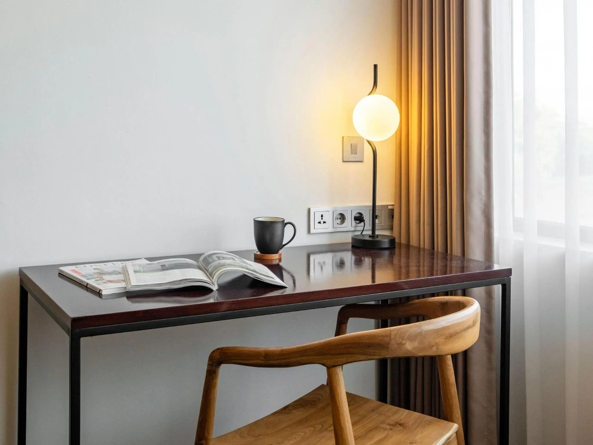 hair dresser in The Isvara by Cove