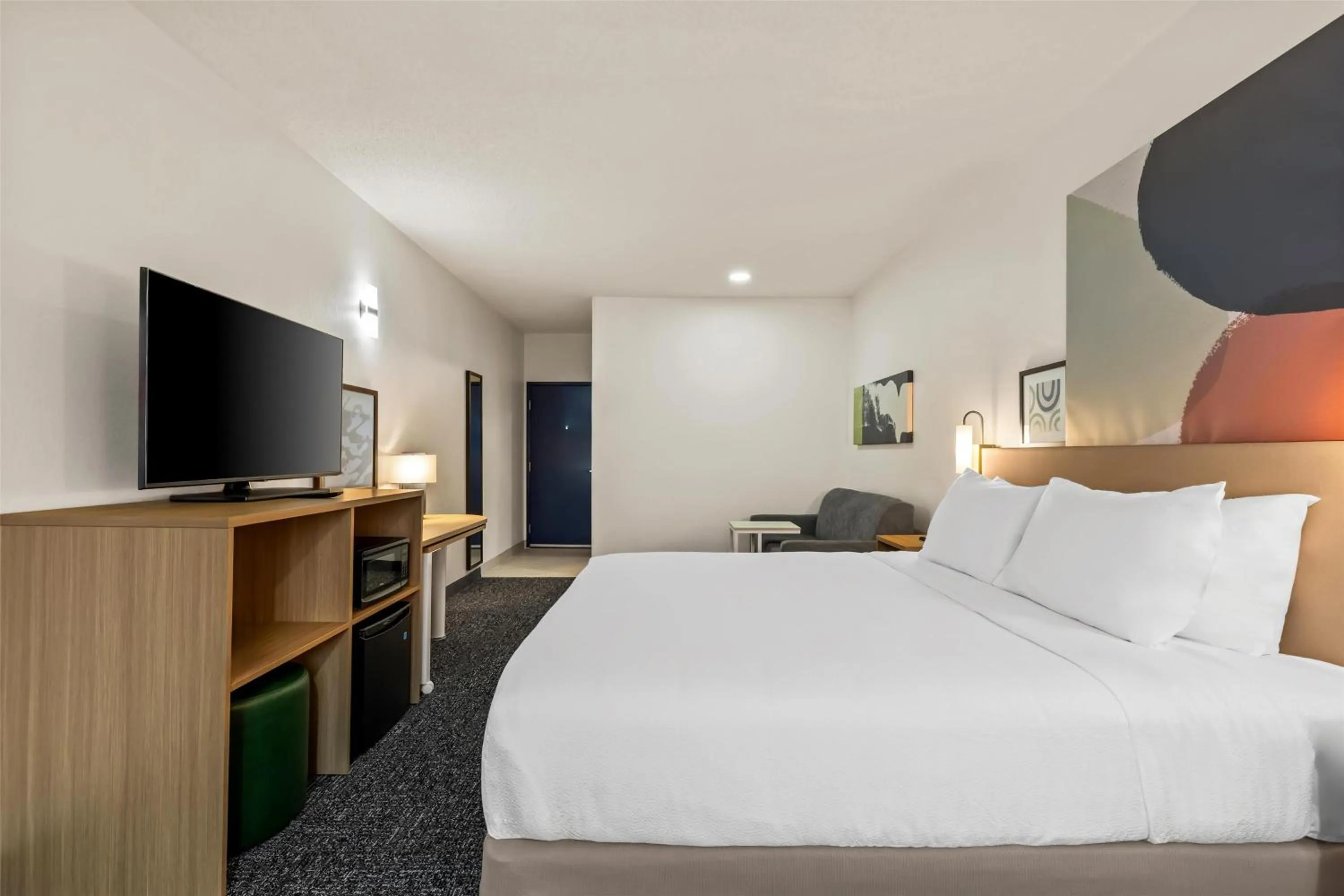 Bed in Spark by Hilton Wilkes Barre