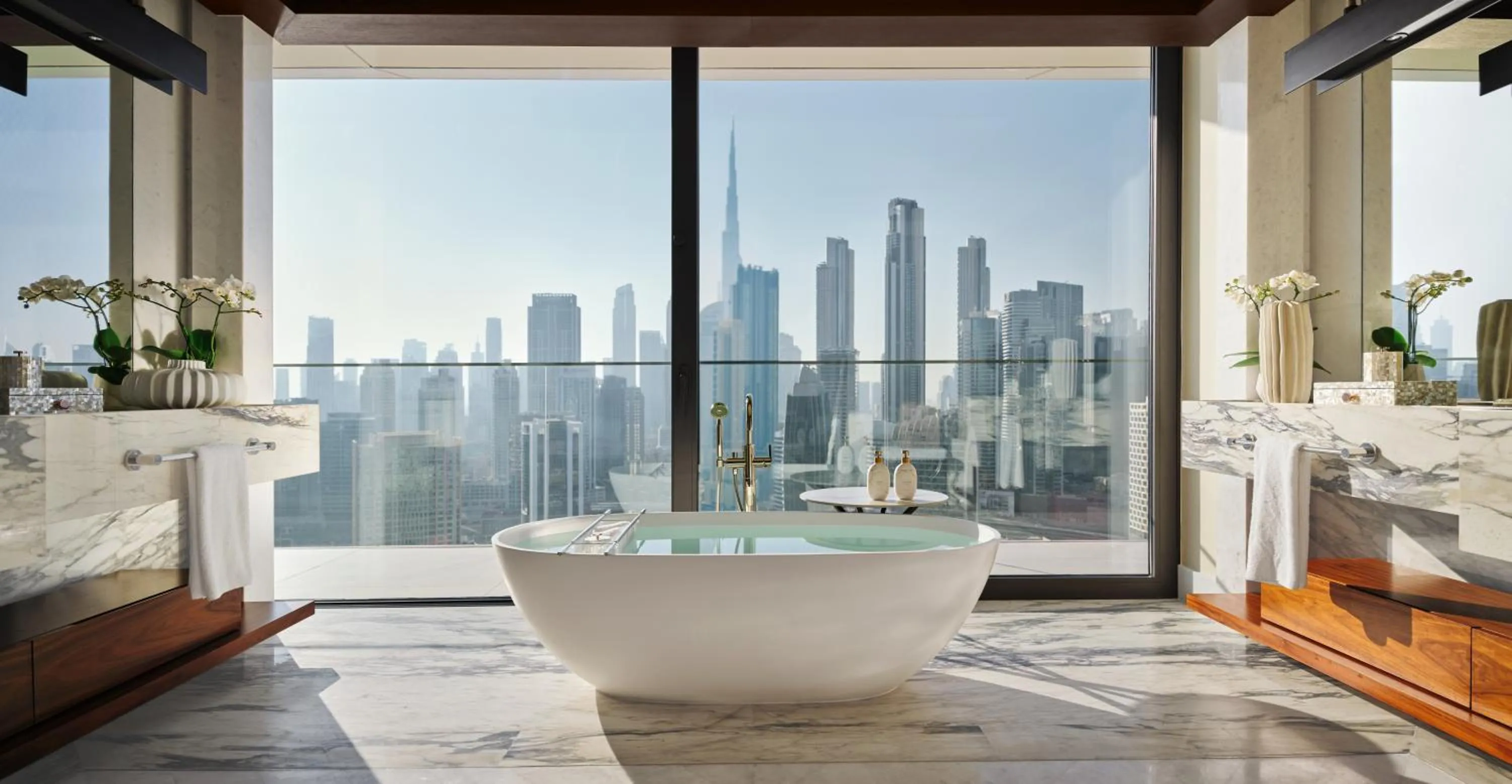 Bathroom in The Lana - Dorchester Collection