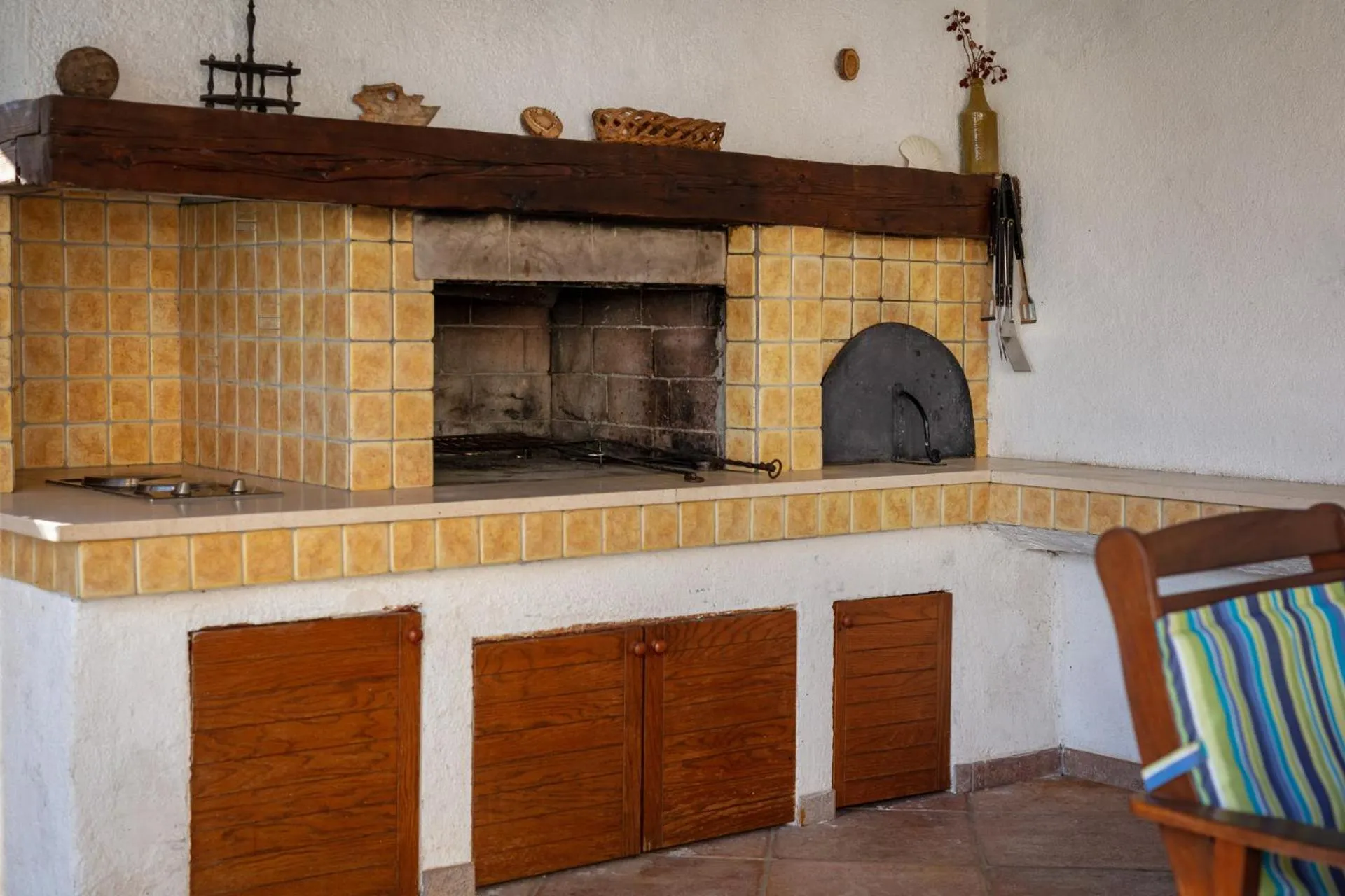 BBQ facilities in Holiday Home Lukrecia, for 9, private pool, free parking, 450 m from the beach