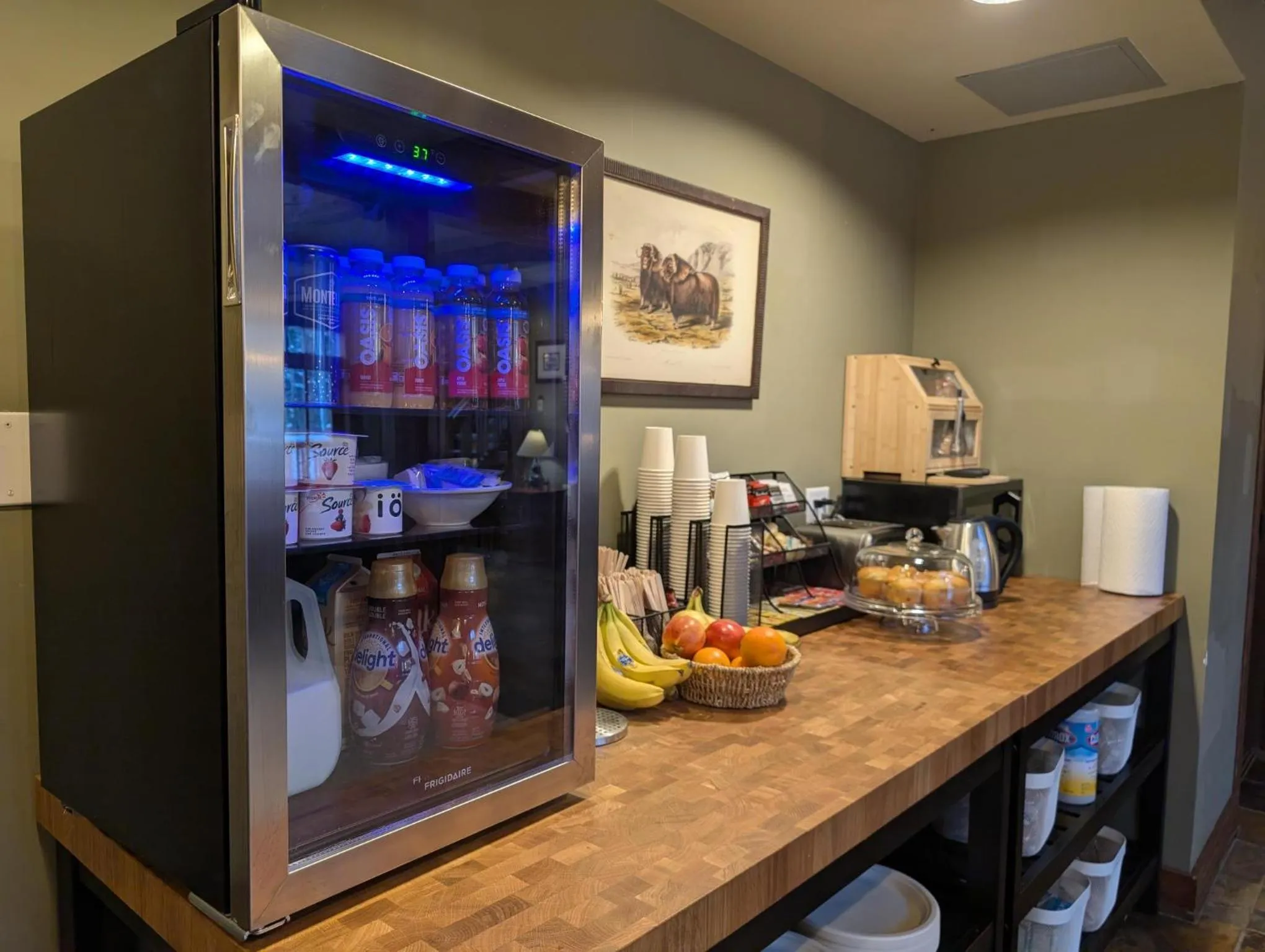 Breakfast in Copper Horse Lodge