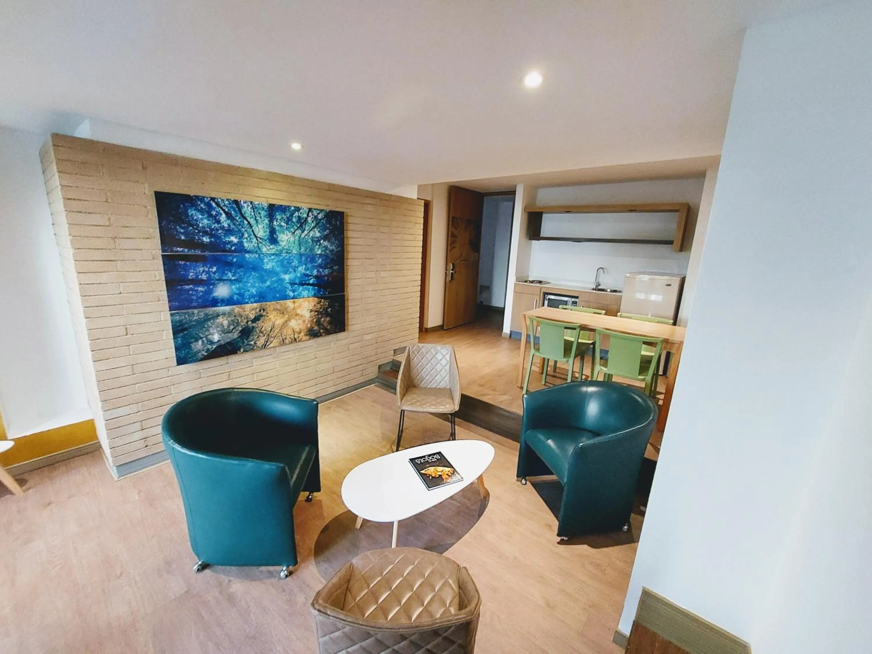 Lounge or bar in Hotel Viaggio Teleport City Suites