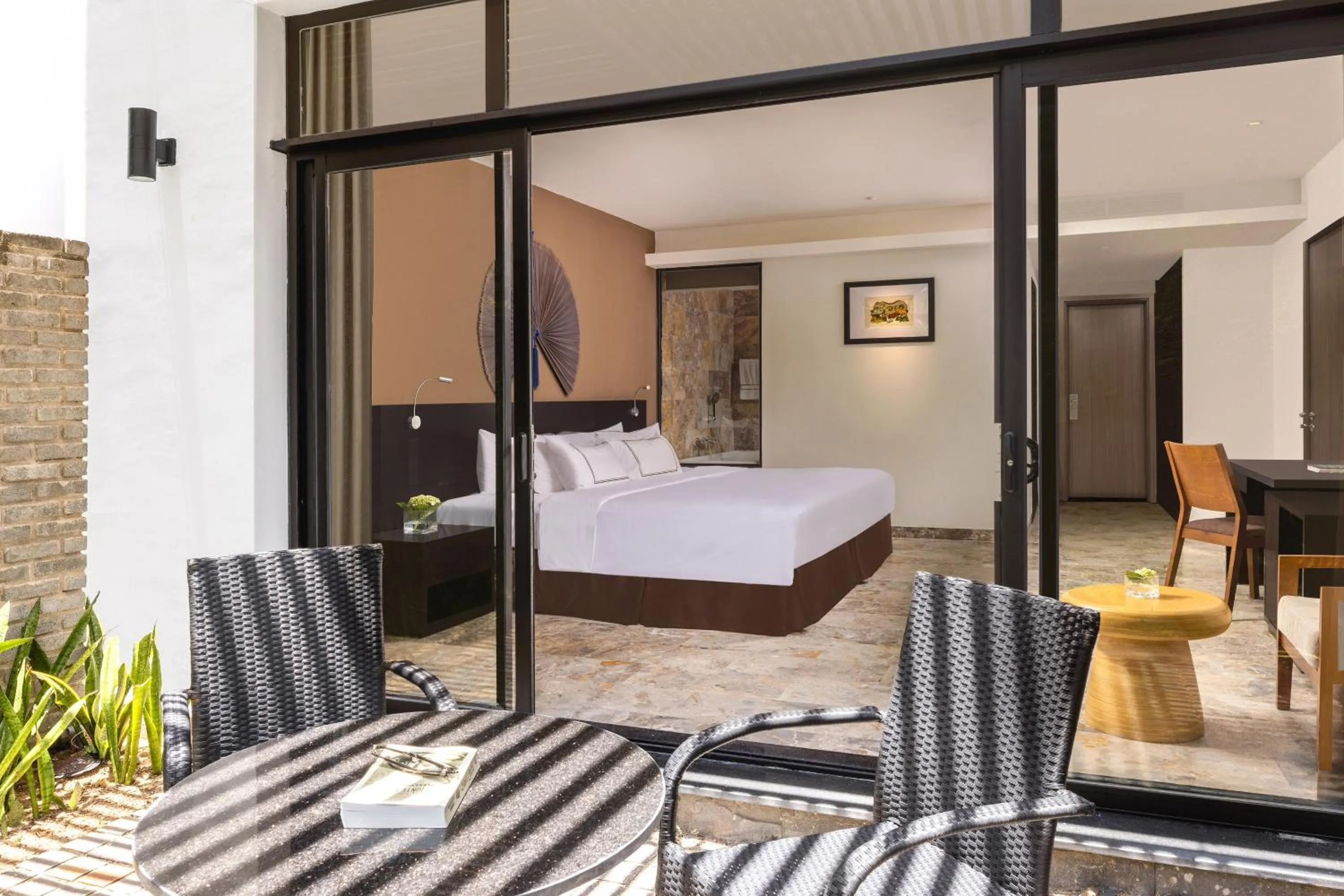 Bedroom, Bed in Melia Danang Beach Resort