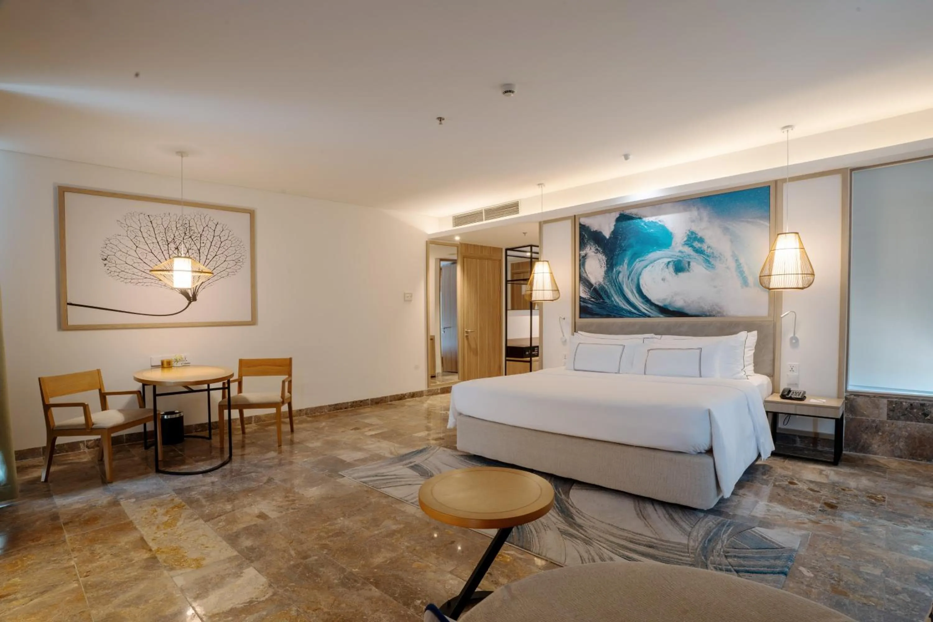 Bed in Melia Danang Beach Resort