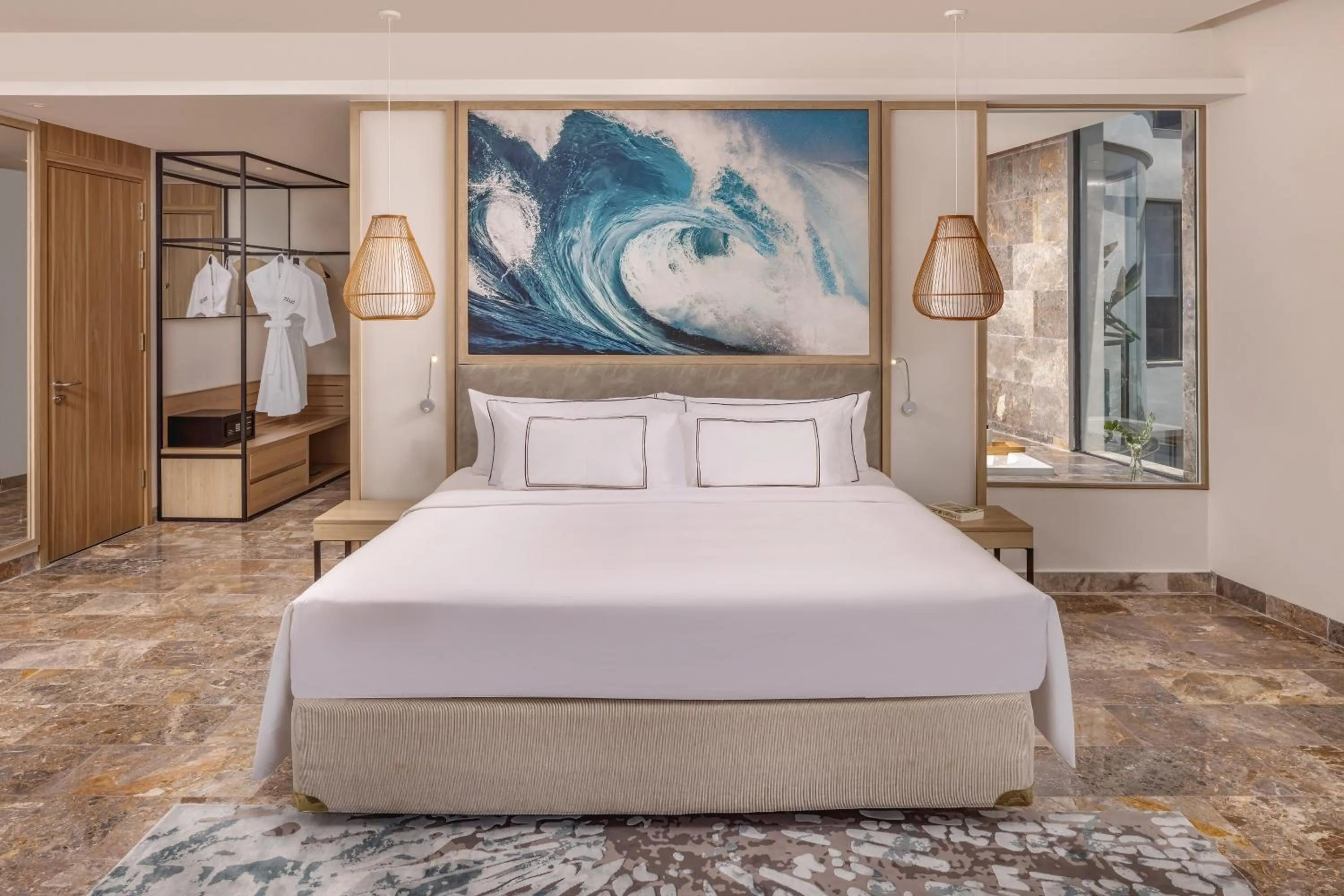Bed in Melia Danang Beach Resort