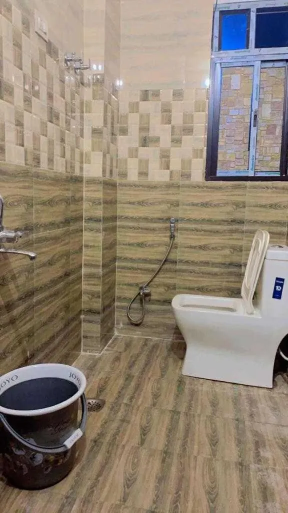 Bathroom in Hotel O The Suncity