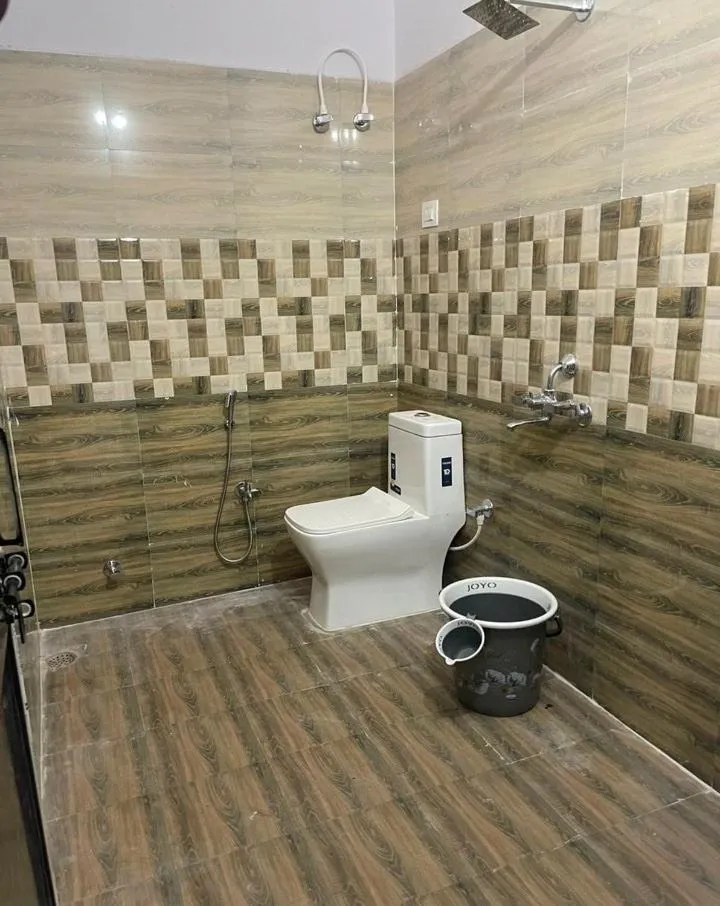 Bathroom in Hotel O The Suncity