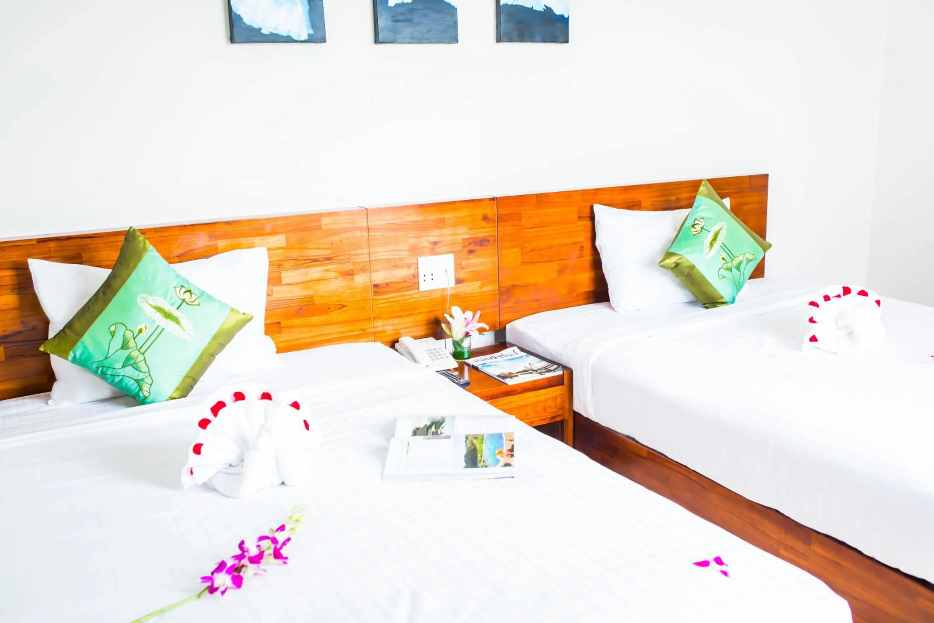 Bedroom, Bed in Kiên Cường 2 Hotel