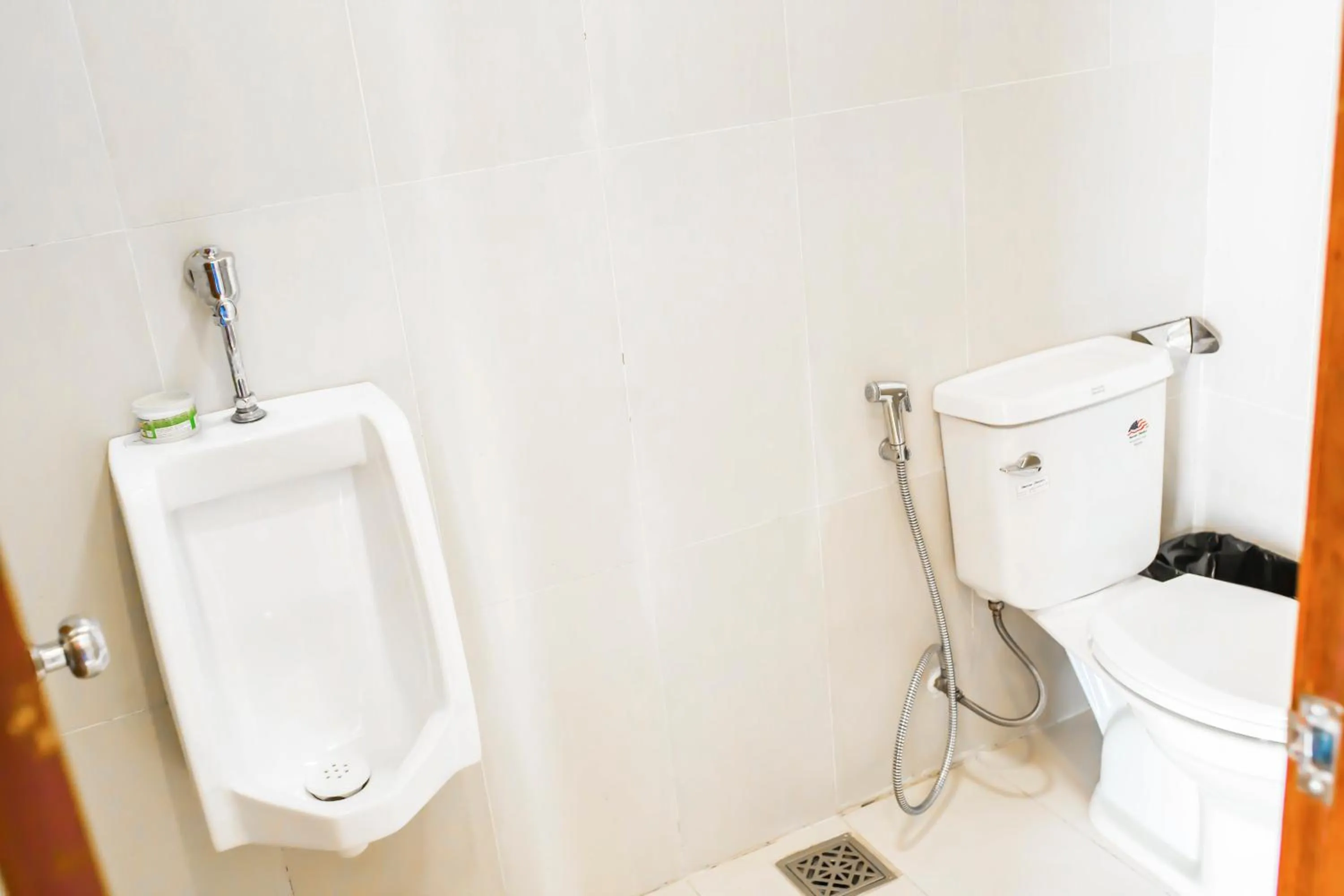 Toilet in Kiên Cường 2 Hotel