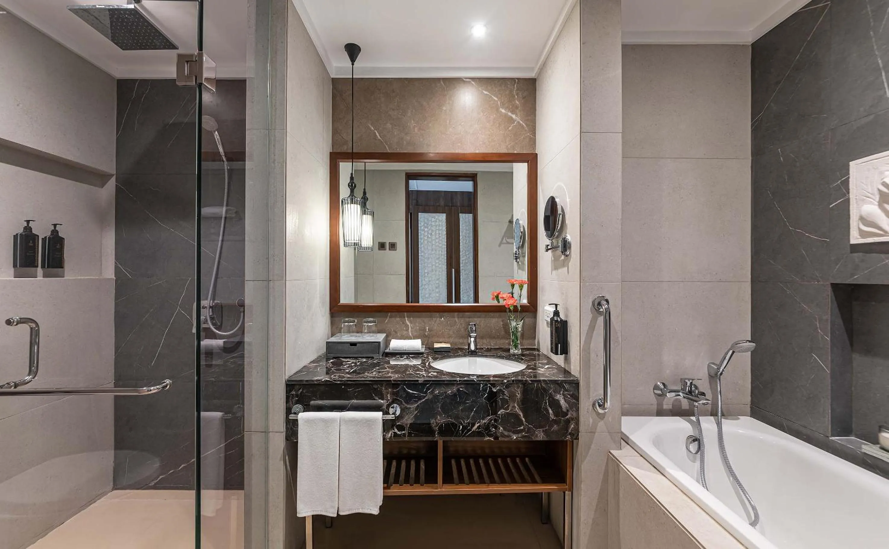 Mandarin Bay Resort and Spa