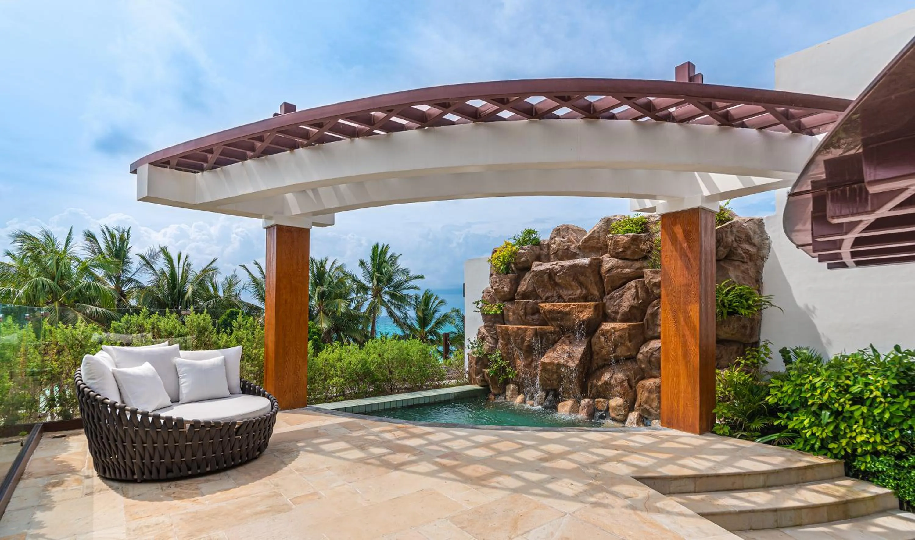 Mandarin Bay Resort and Spa