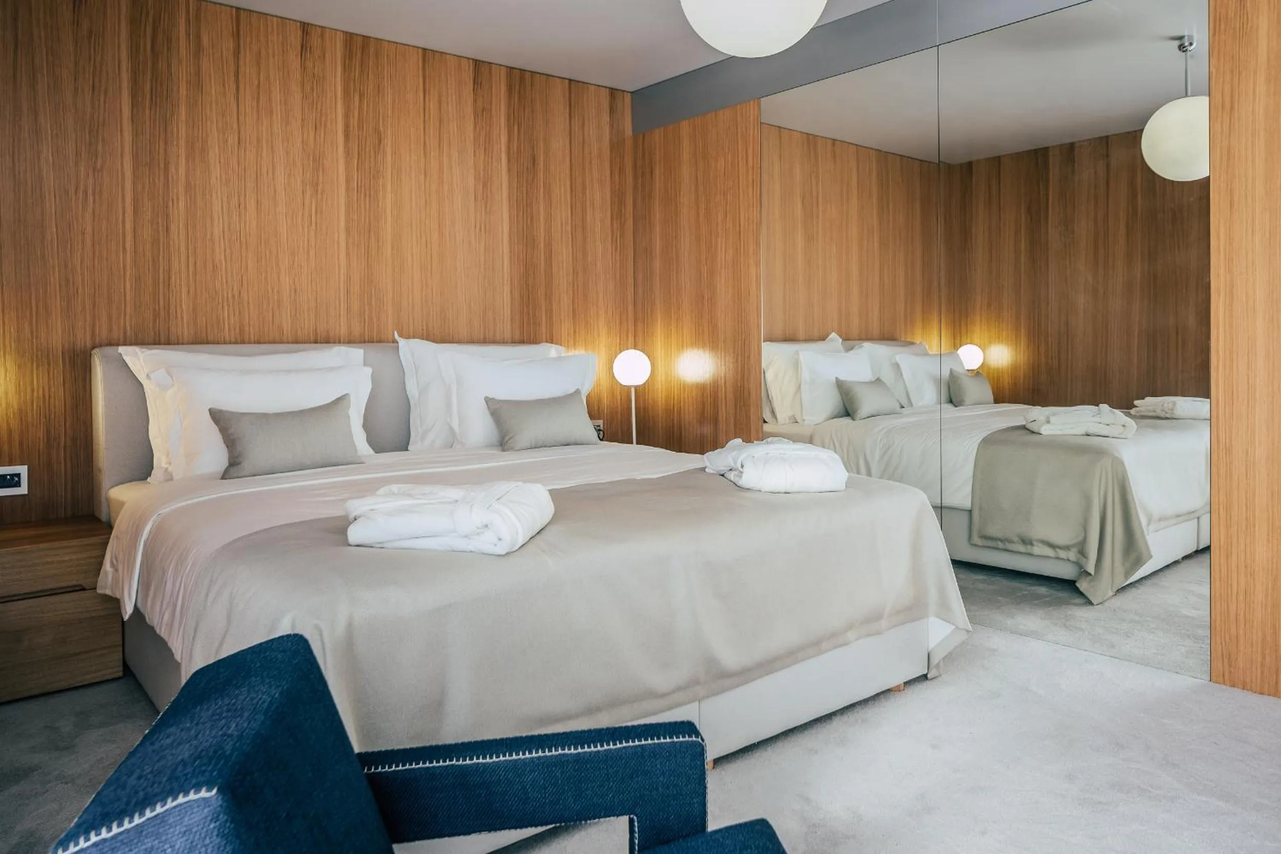 Bed in Met Boutique Hotel