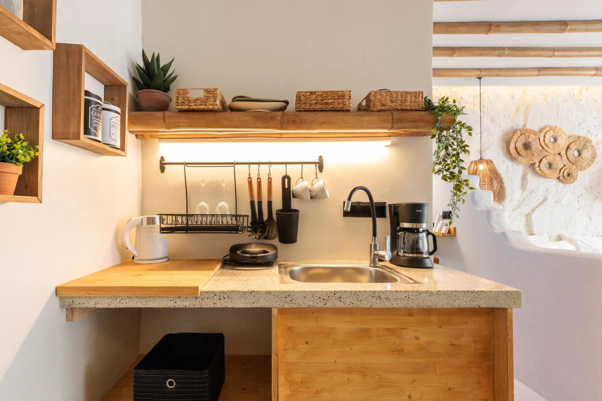 Coffee/tea facilities in Marabou Unique Stay