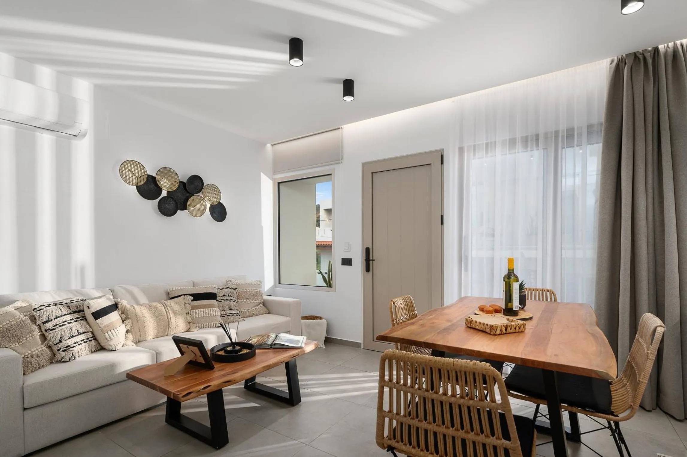 Living room in Milatos Seaside Suites