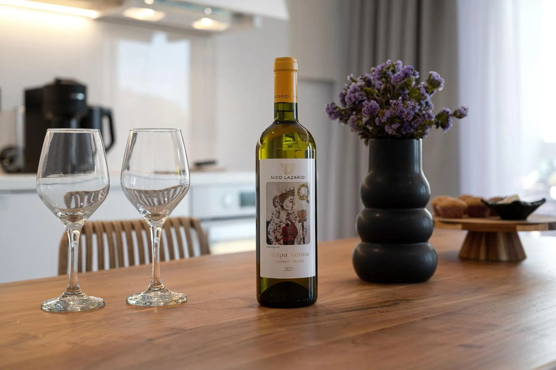 Food and drinks in Milatos Seaside Suites