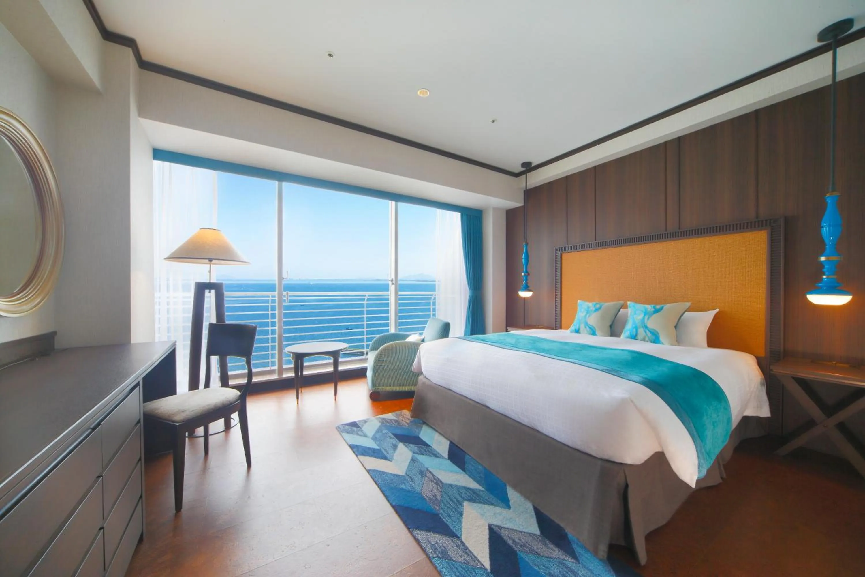 Photo of the whole room, Bed in Biwako Hotel