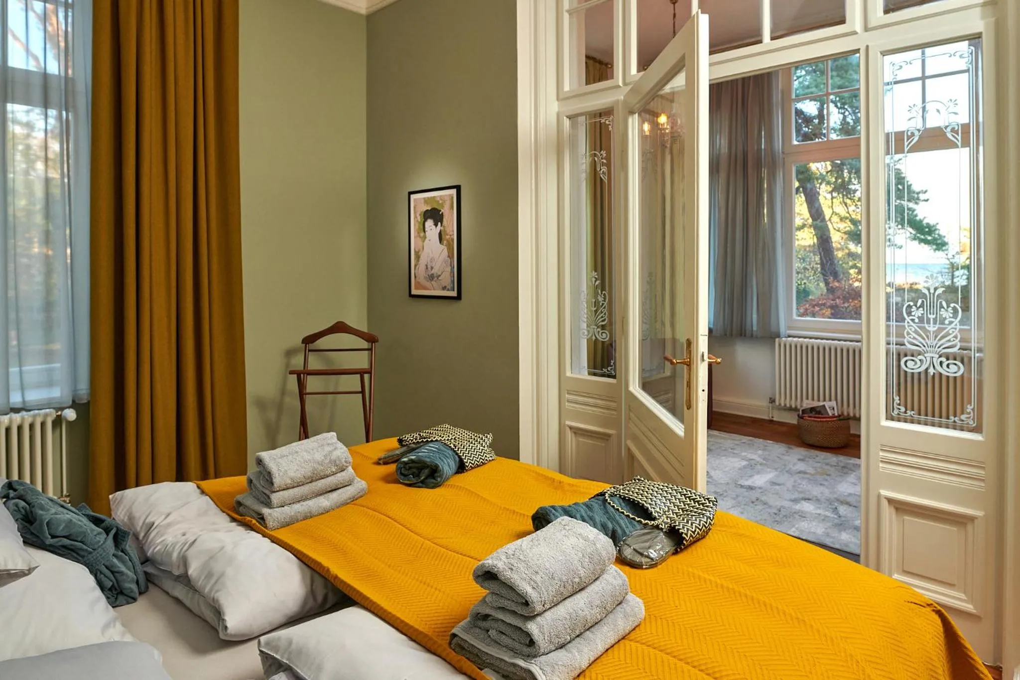 Bed in Pineblue Villas