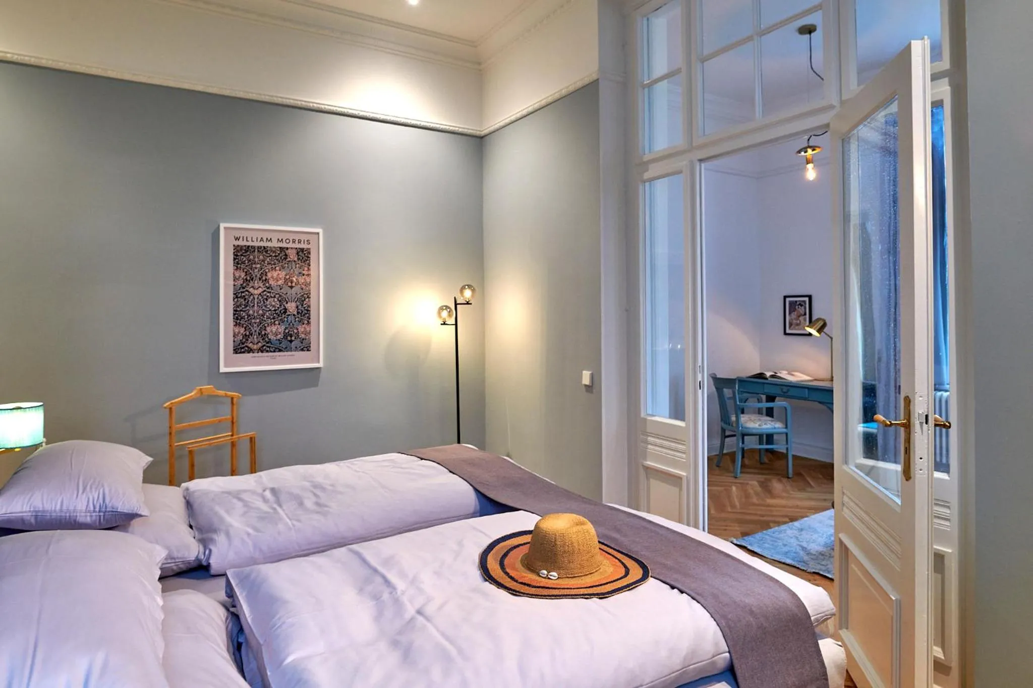 Bed in Pineblue Villas