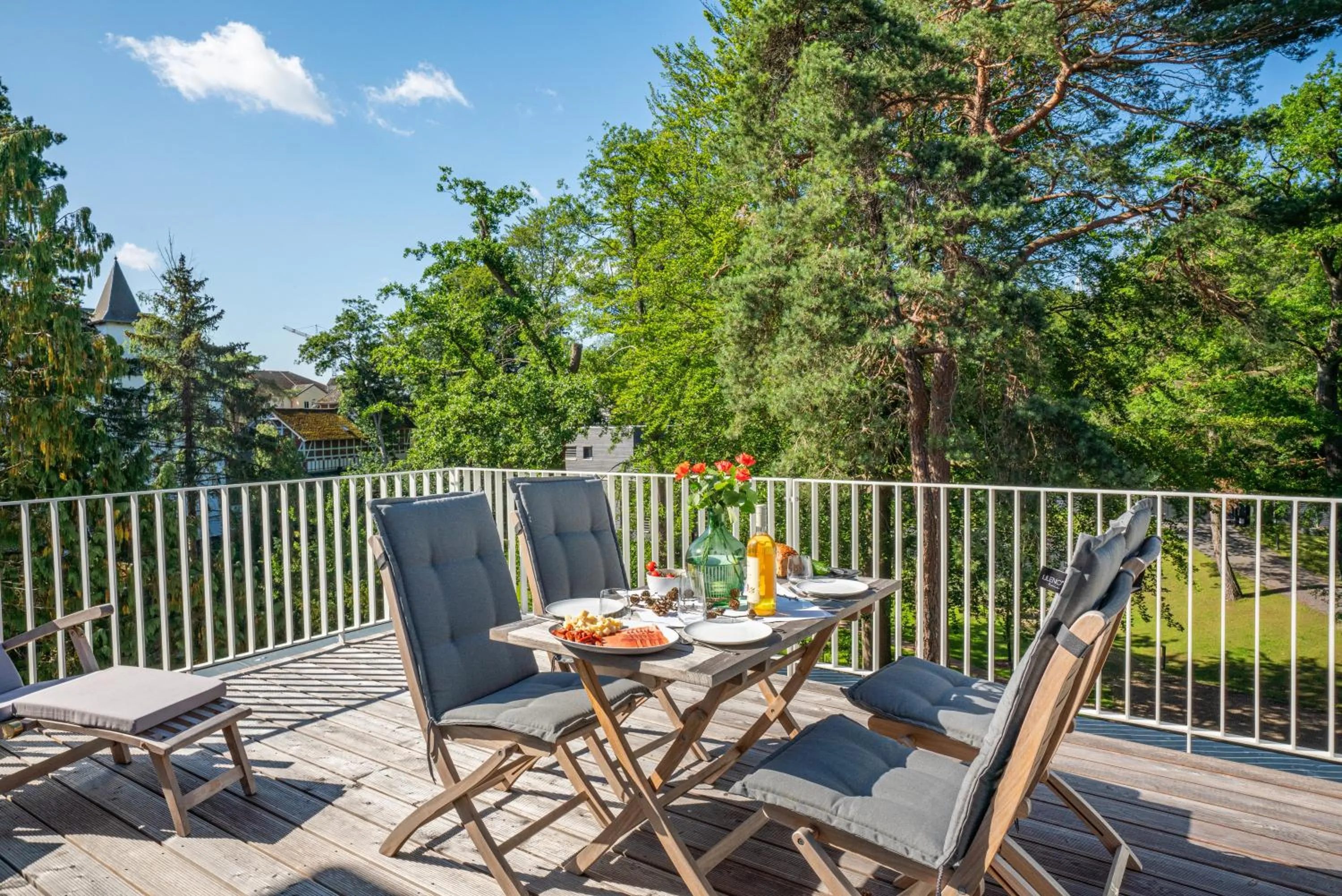 Balcony/Terrace in Pineblue Villas