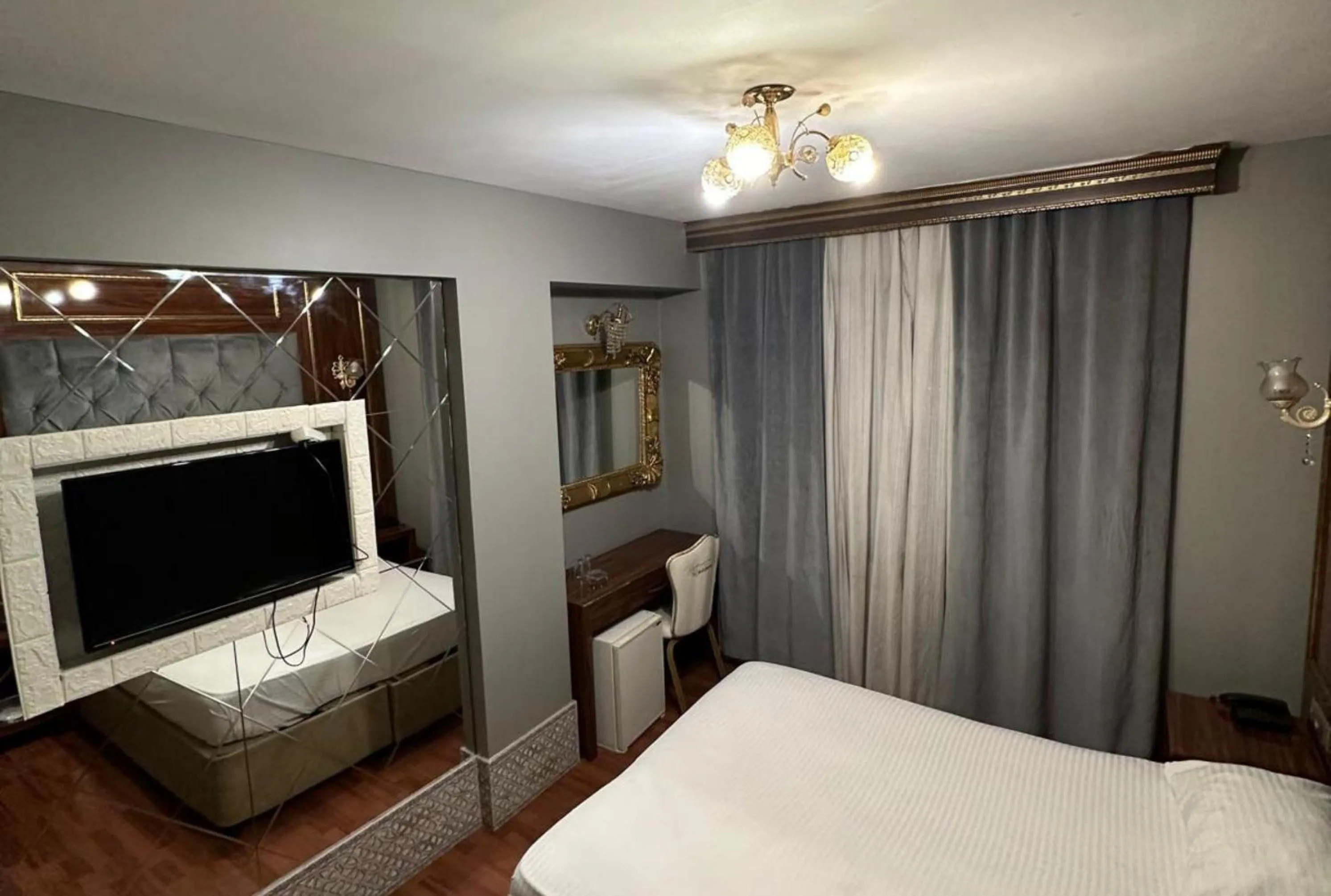 Bed in Sahra Airport Hotel