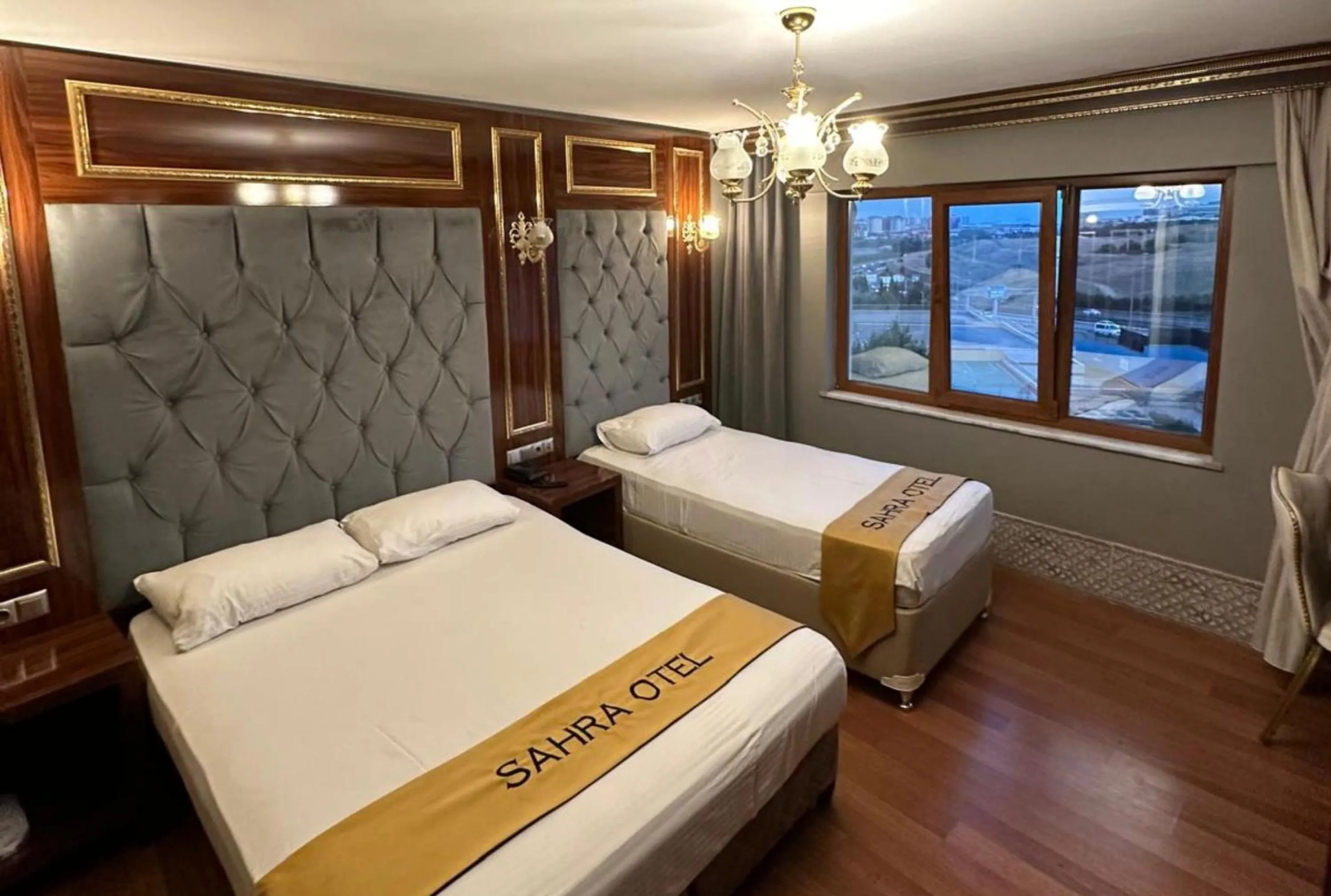 Bed in Sahra Airport Hotel