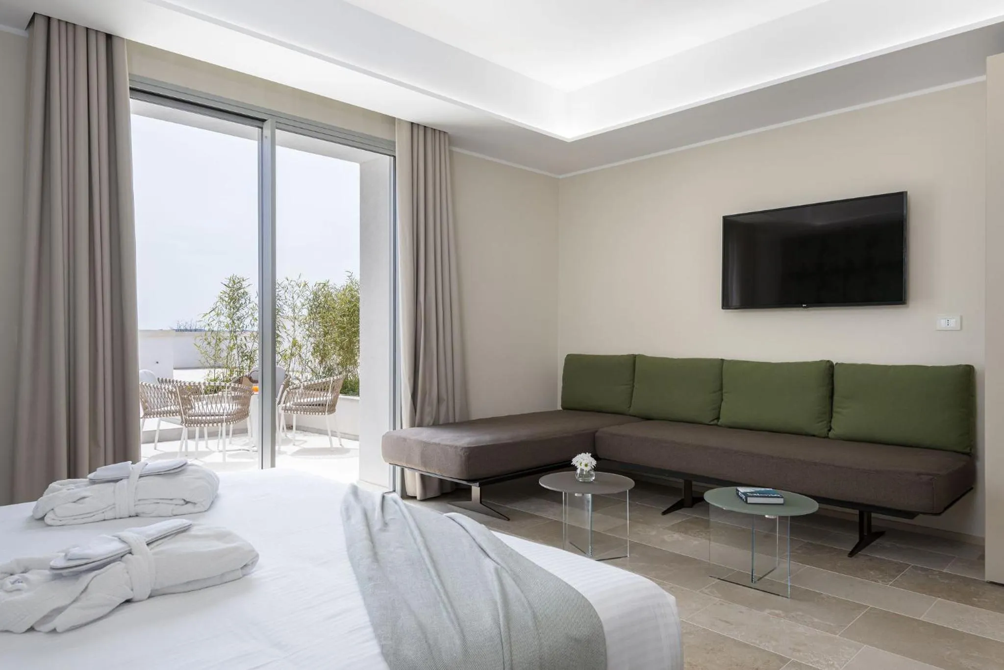 Bed in Torre Assunta Hotel